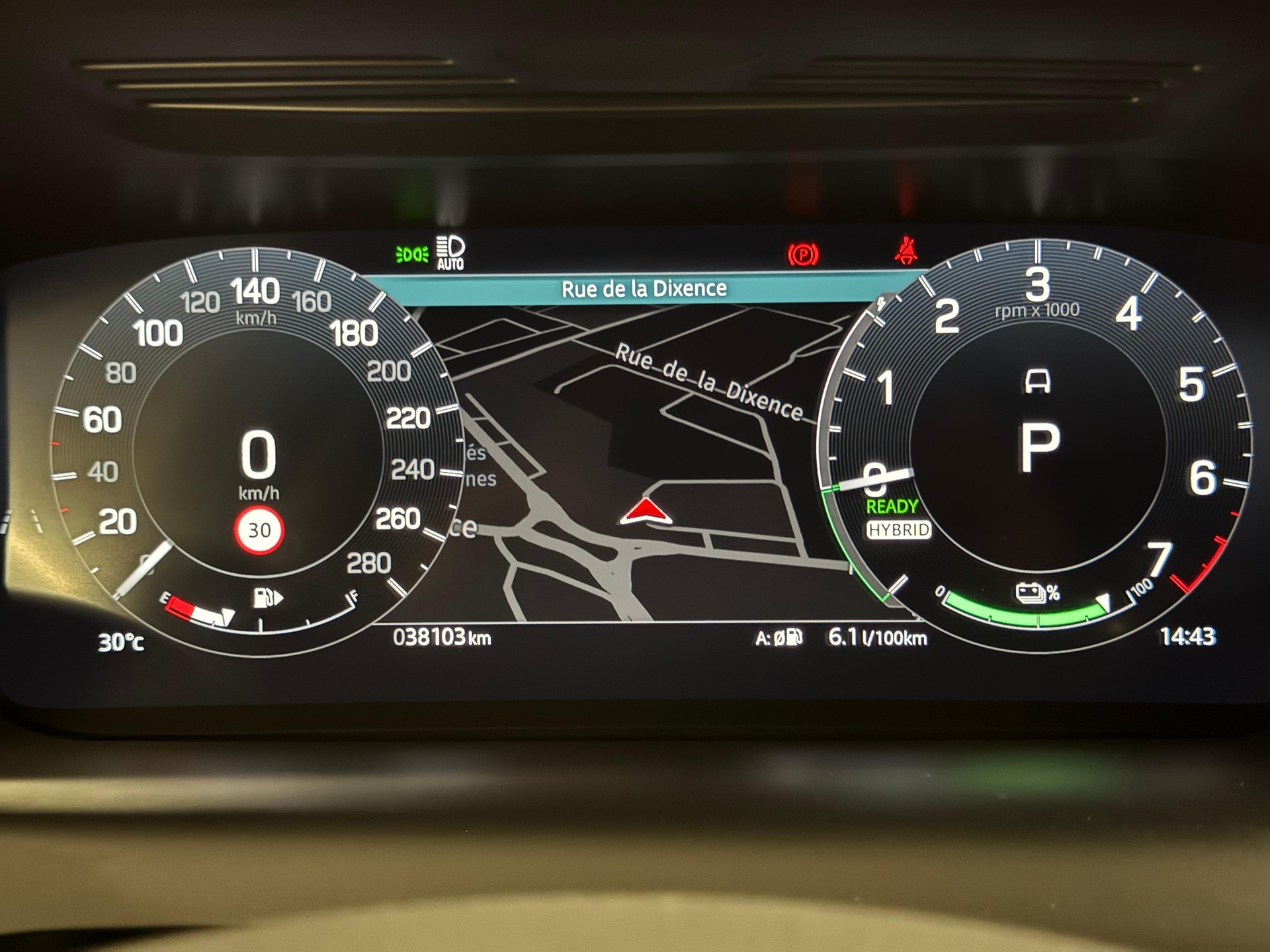 LAND ROVER Discovery Sport 1.5 T 300e S-image-14