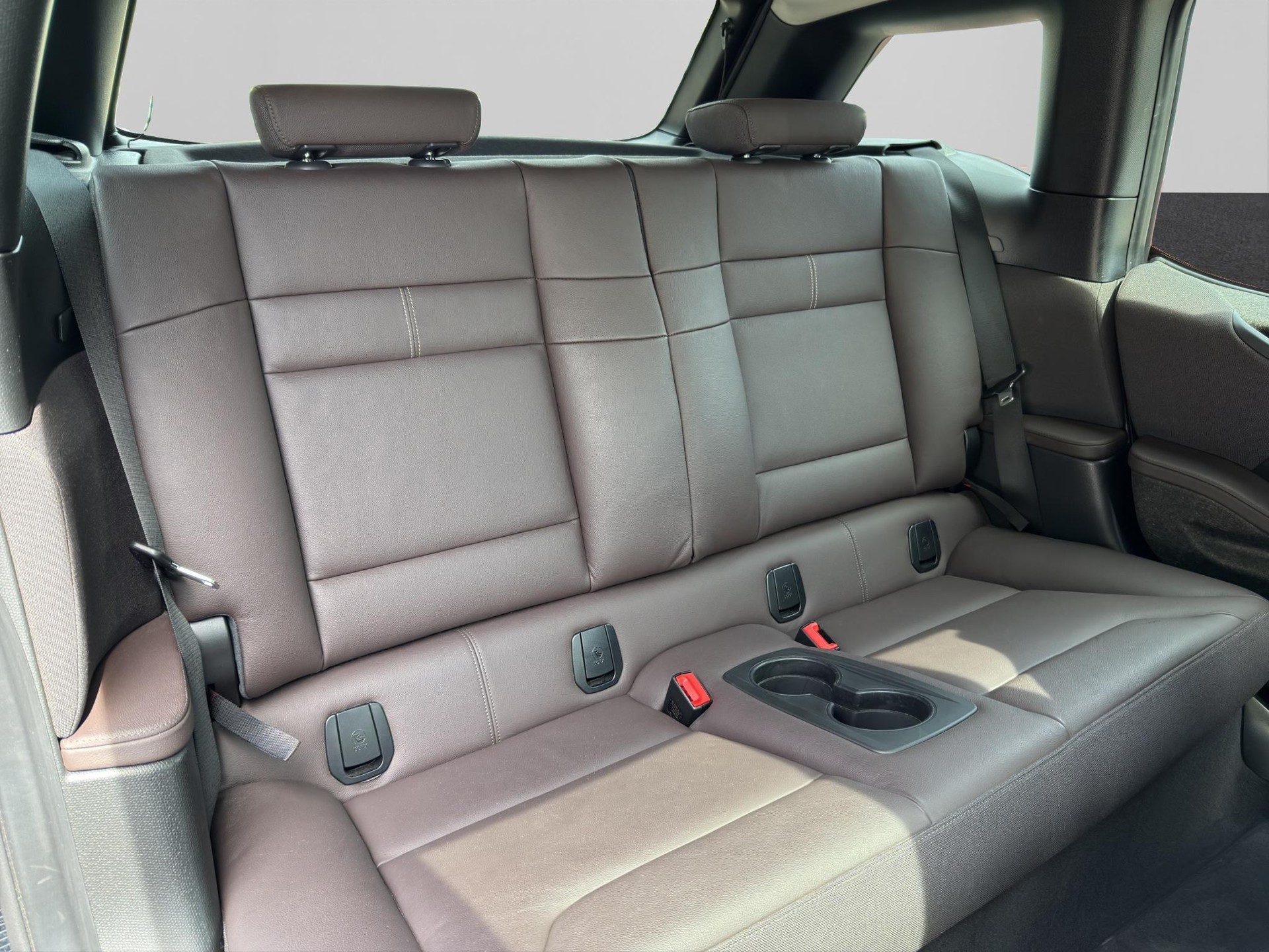 BMW i3 S 120 Ah-image-16