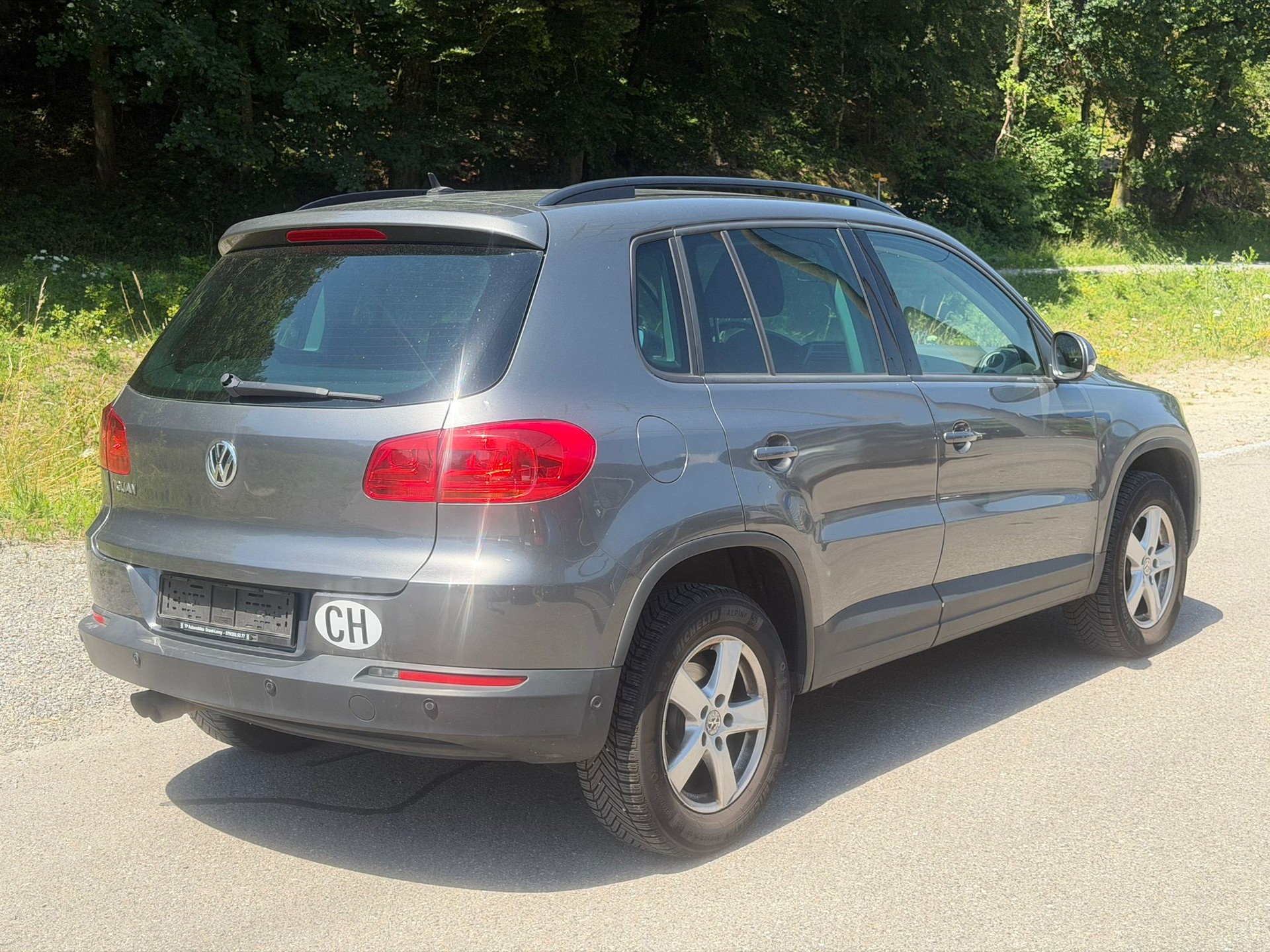 VW Tiguan 1.4 TSI BlueMotion Trend&Fun 4x2-image-3