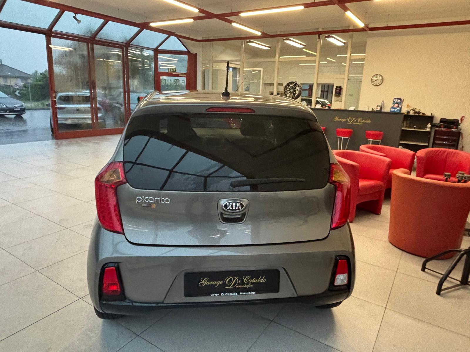 KIA Picanto 1.2 CVVT Swiss Champion Automatic-image-2