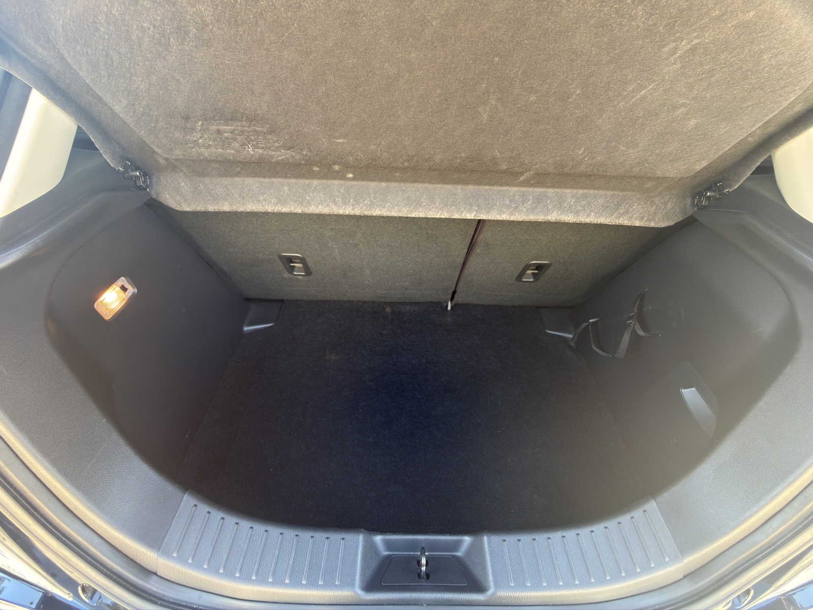 MAZDA 2 1.5 90 Revolution-image-15