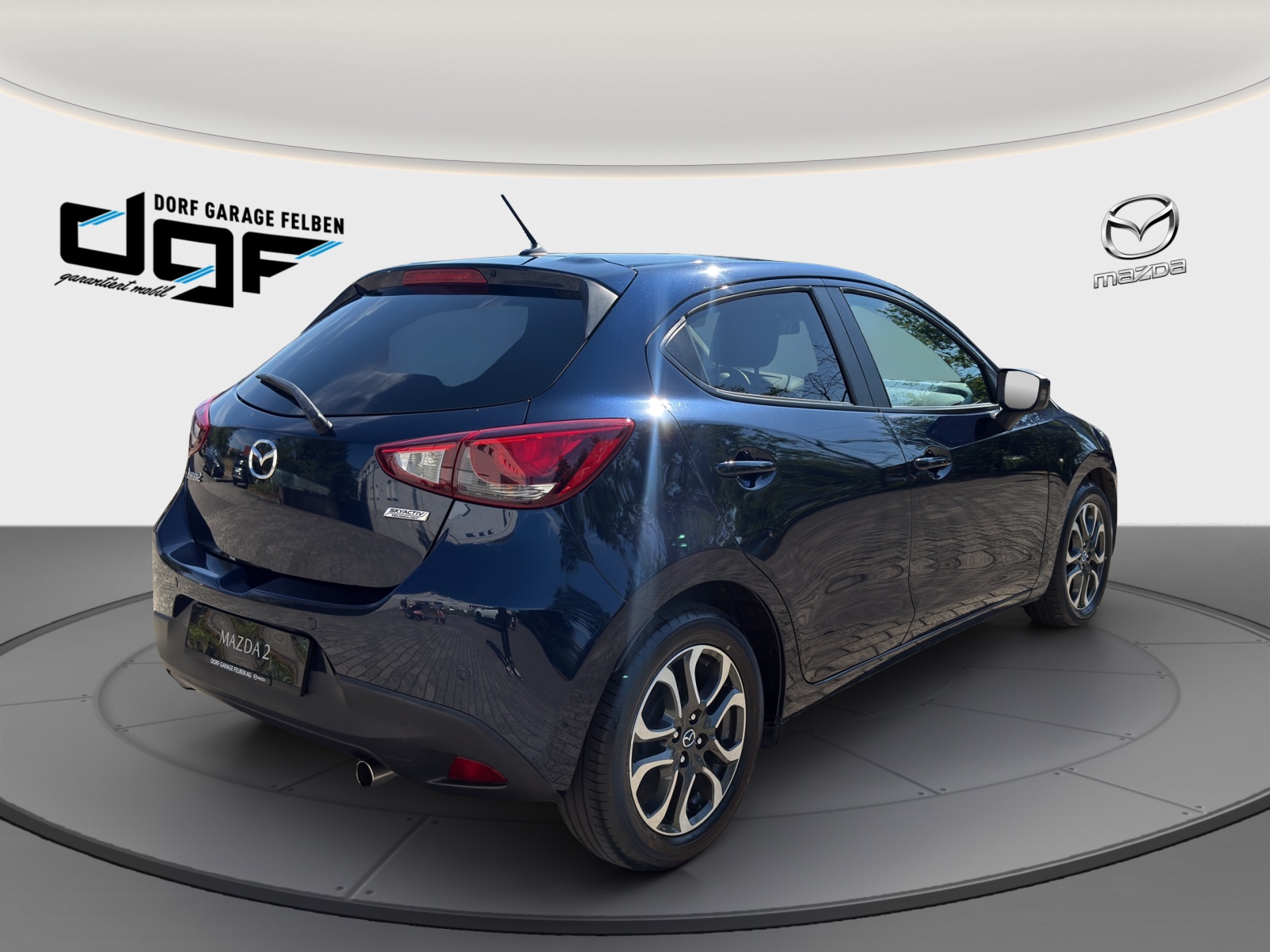 MAZDA 2 1.5 90 Revolution-image-4