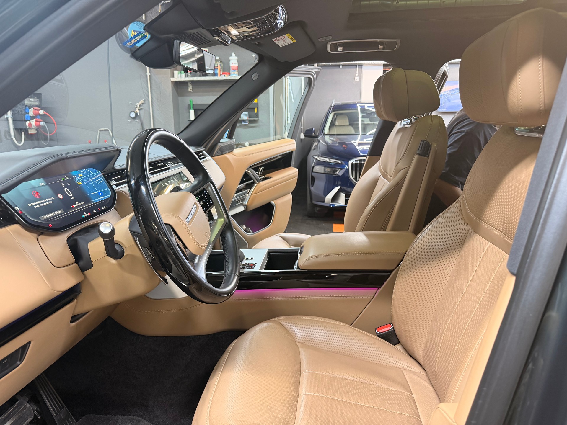 LAND ROVER 3.0 I6 HSE LWB 7P.-image-4