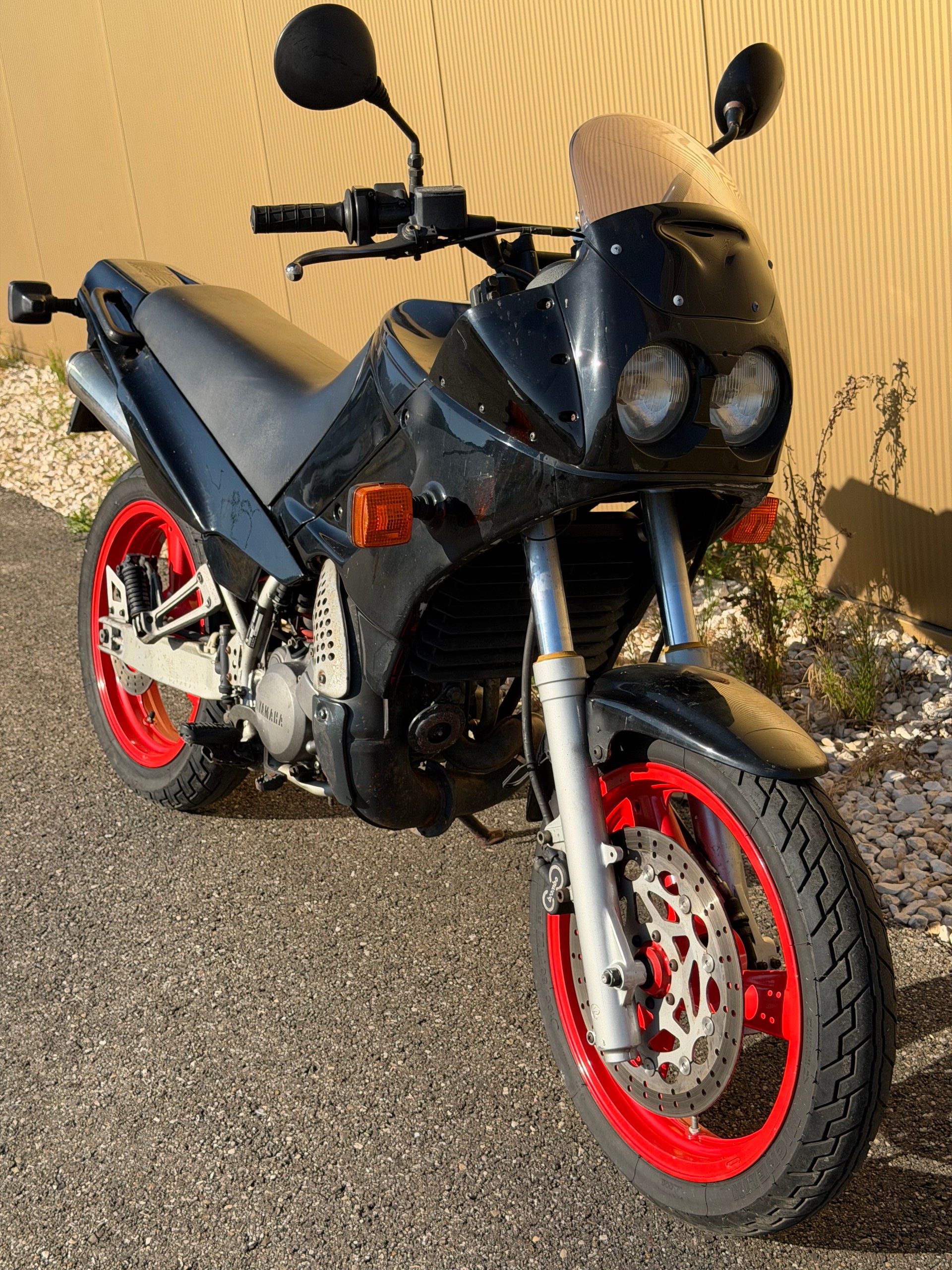 YAMAHA TDR 125 R