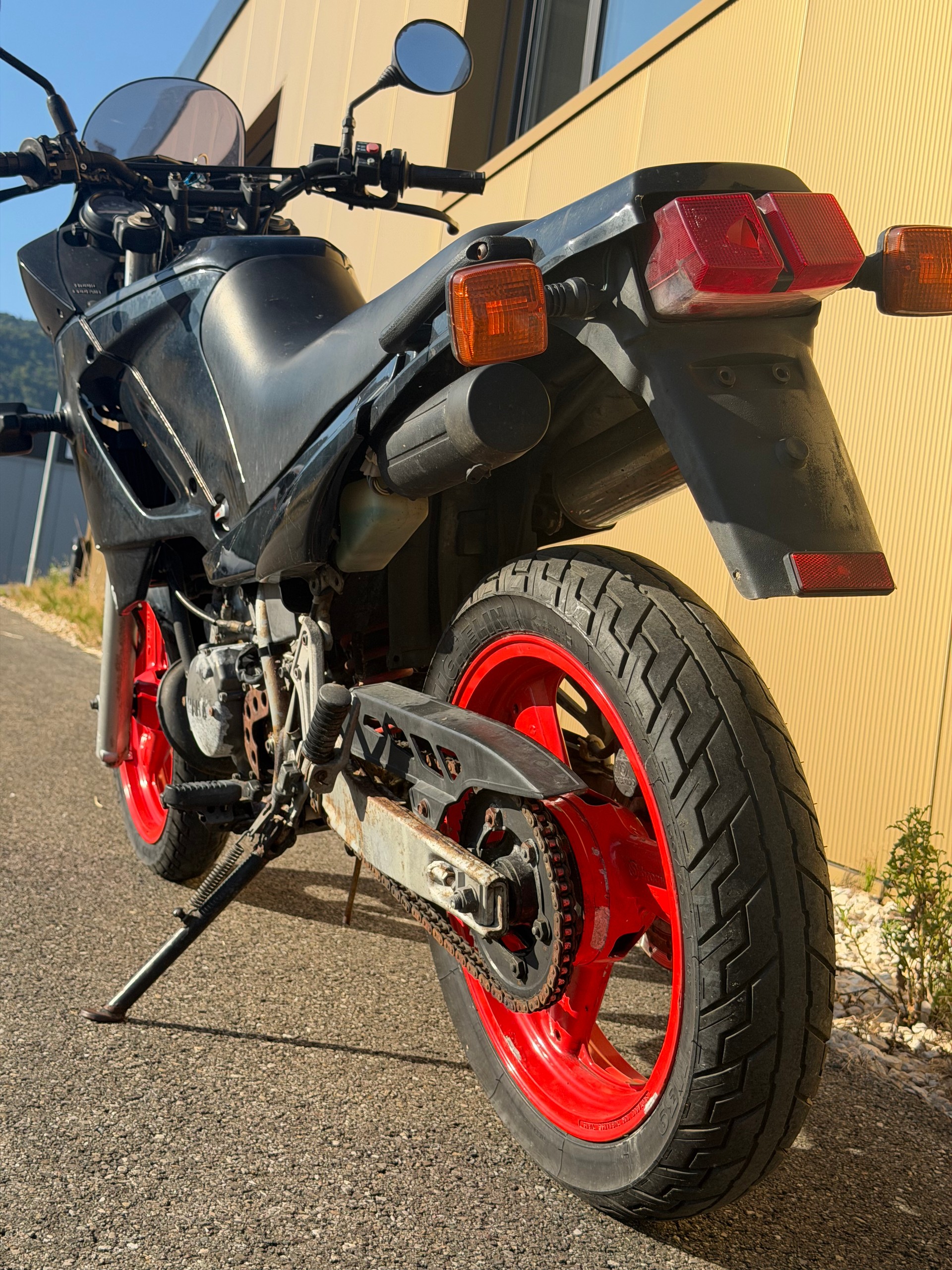 YAMAHA TDR 125 R-image-12