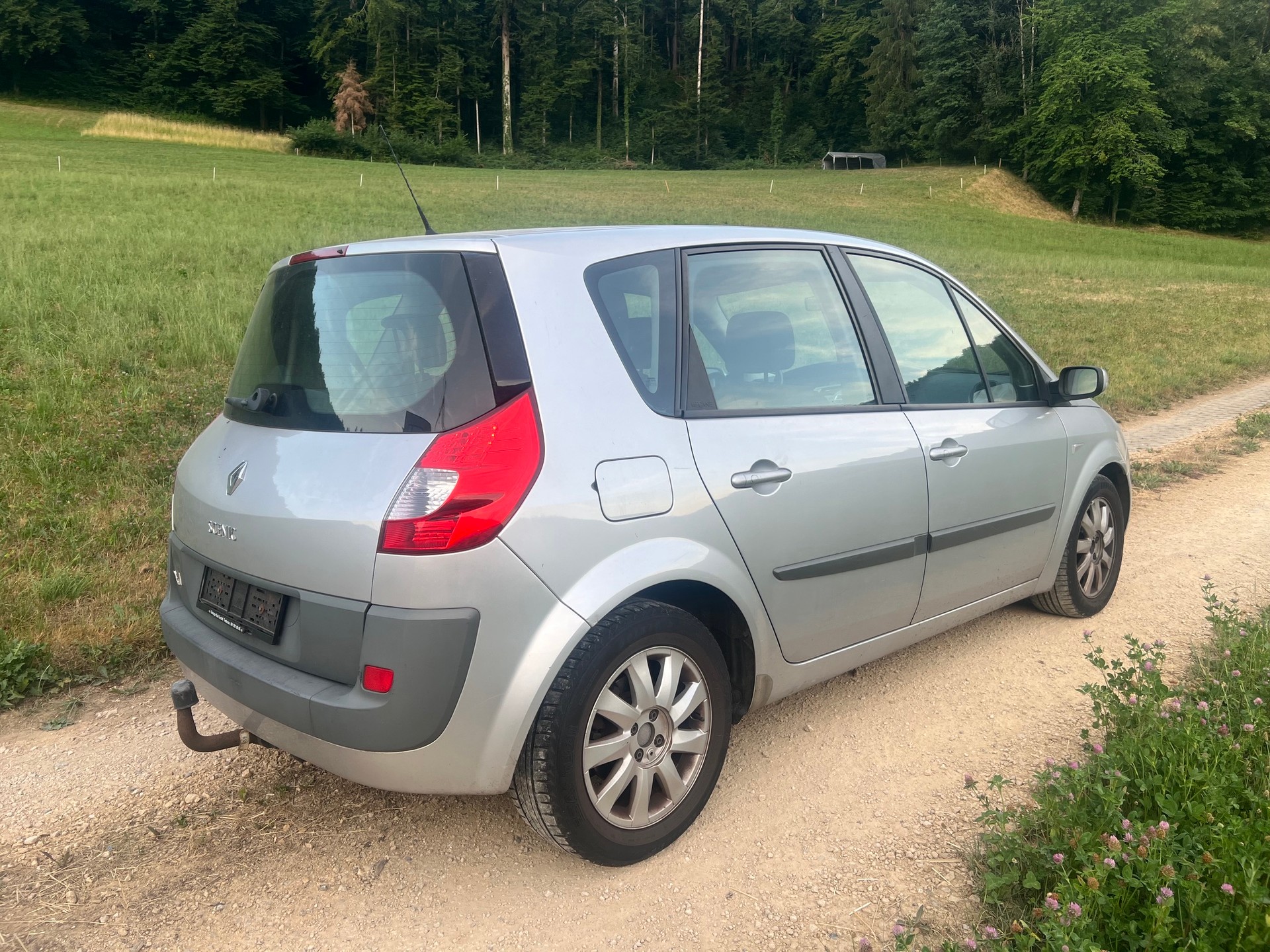 RENAULT Scénic 2.0 16V Fairway Automatic-image-5