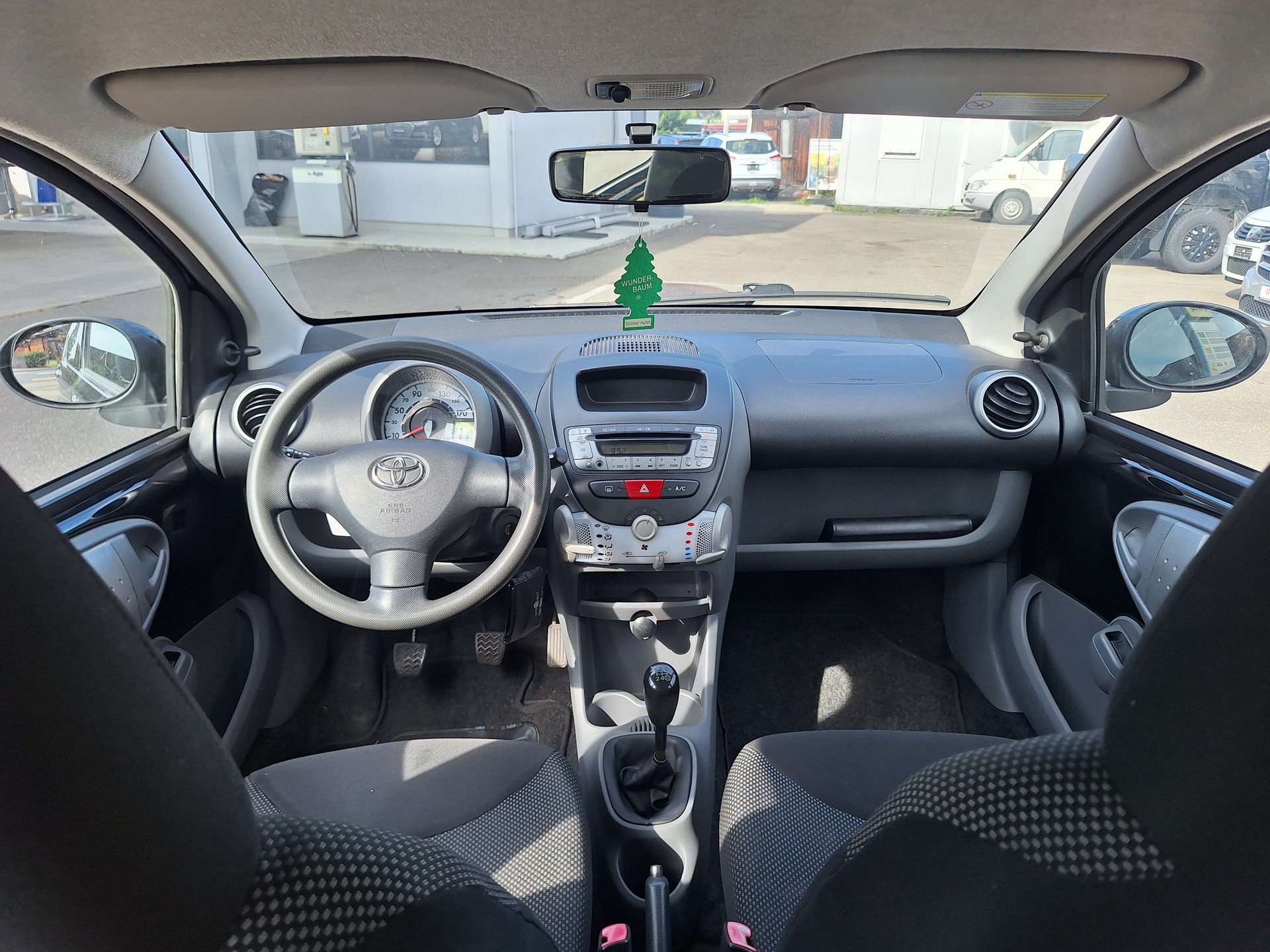 TOYOTA Aygo 1.0 Linea Luna Cool-image-7