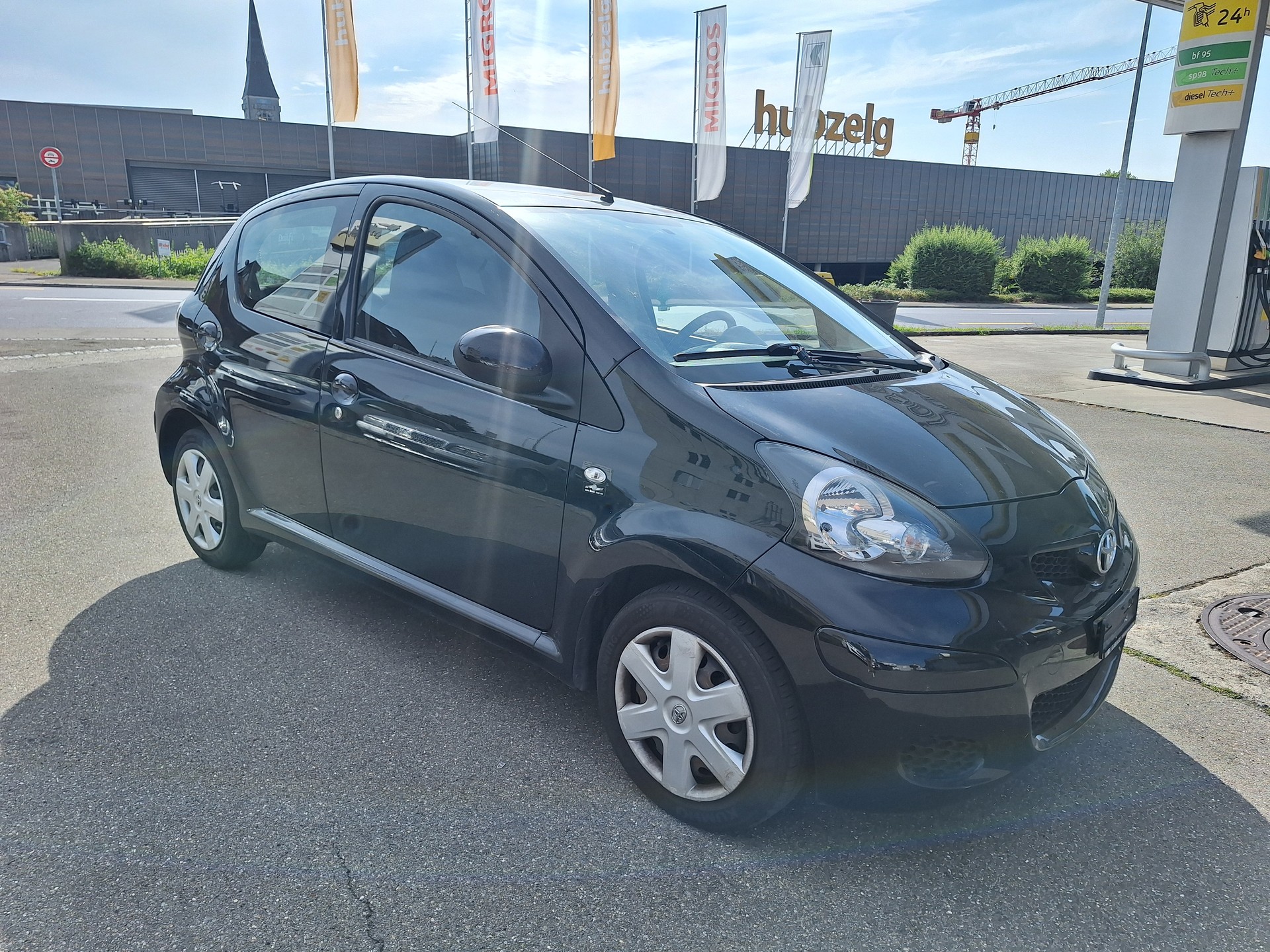 TOYOTA Aygo 1.0 Linea Luna Cool-image-3