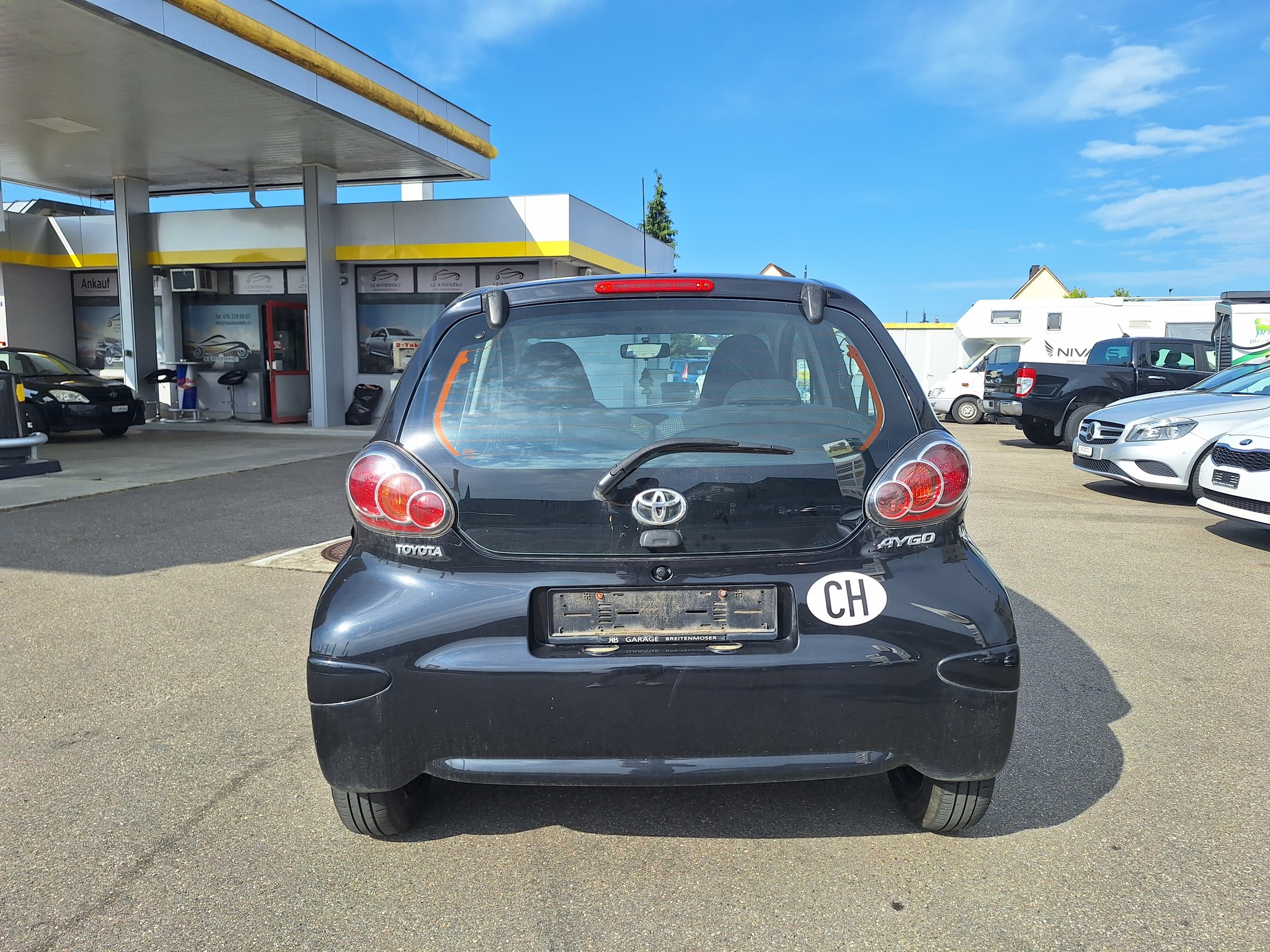 TOYOTA Aygo 1.0 Linea Luna Cool-image-2