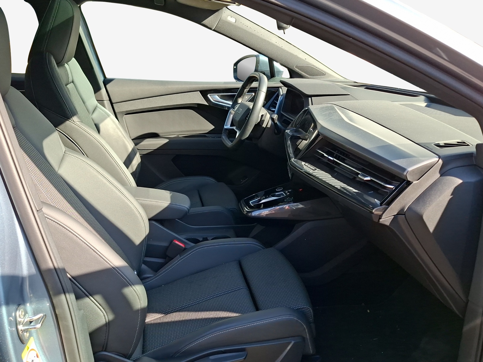 AUDI Q4 Sportback e-tron 50 quattro-image-14