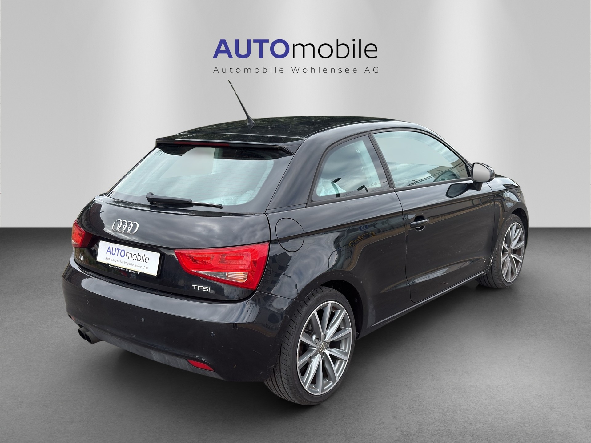 AUDI A1 1.4 TFSI Ambition S-tronic-image-4