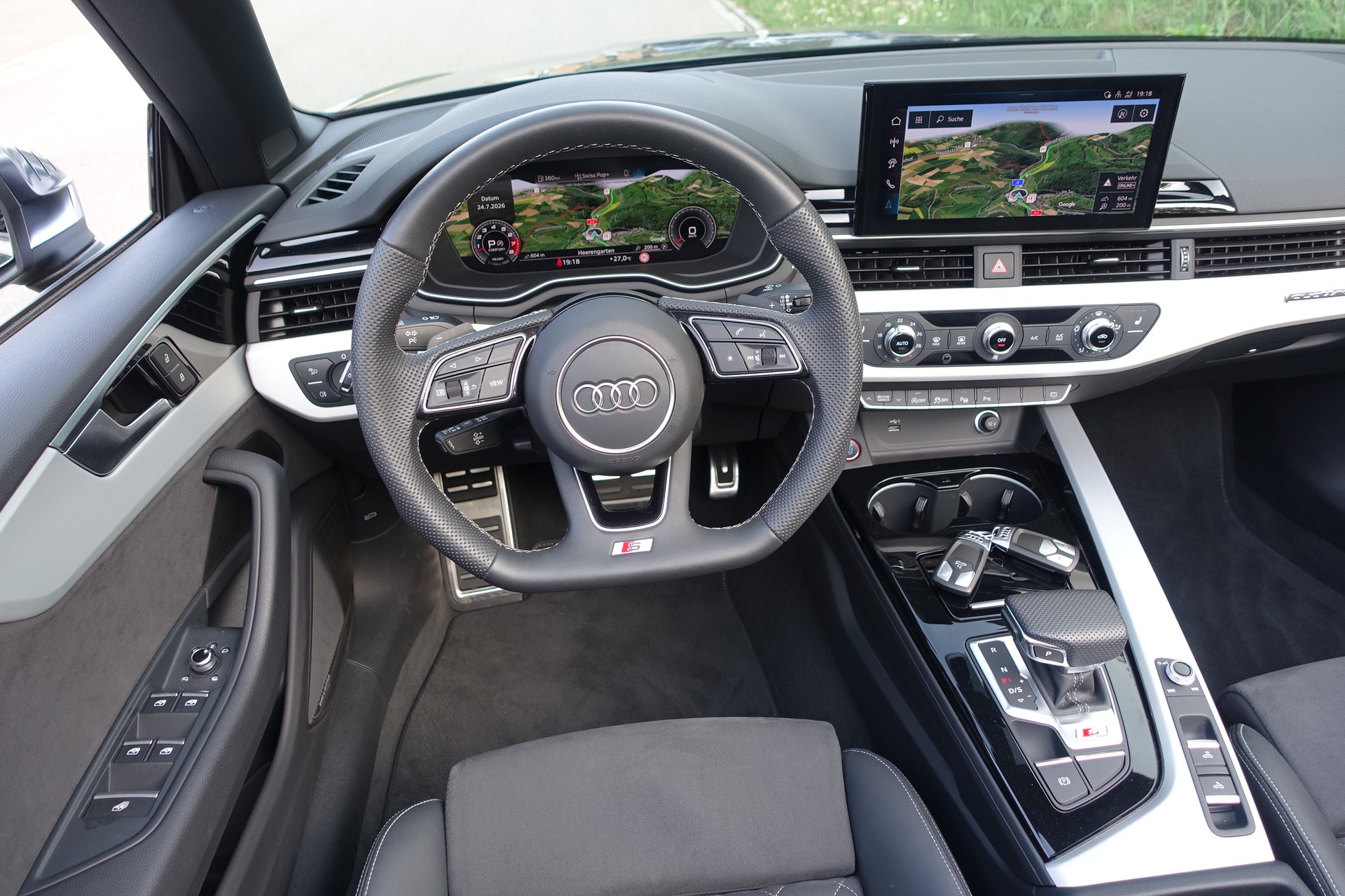 AUDI S5 Cabriolet 3.0 TFSI quattro tiptronic-image-2