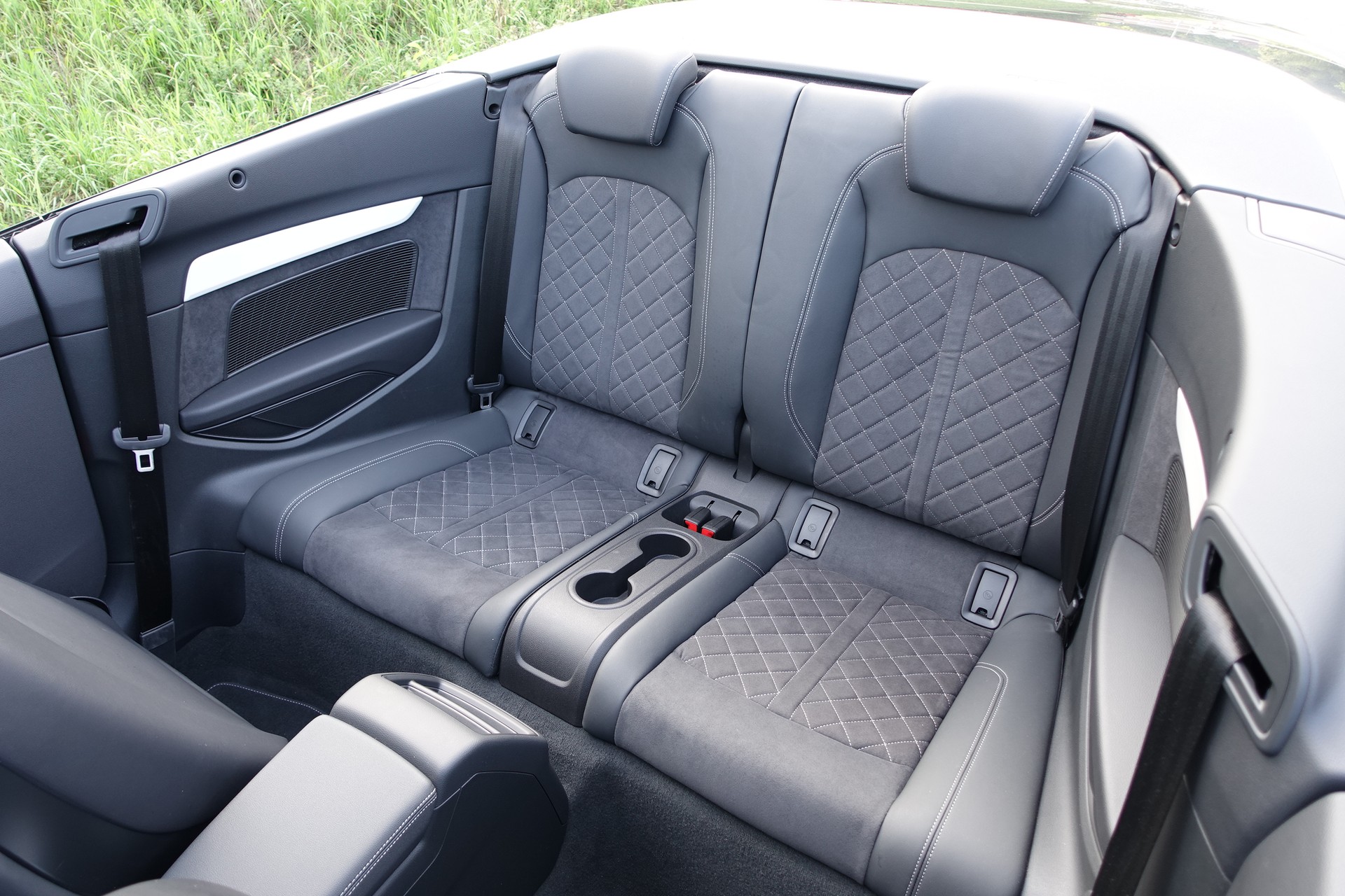 AUDI S5 Cabriolet 3.0 TFSI quattro tiptronic-image-6