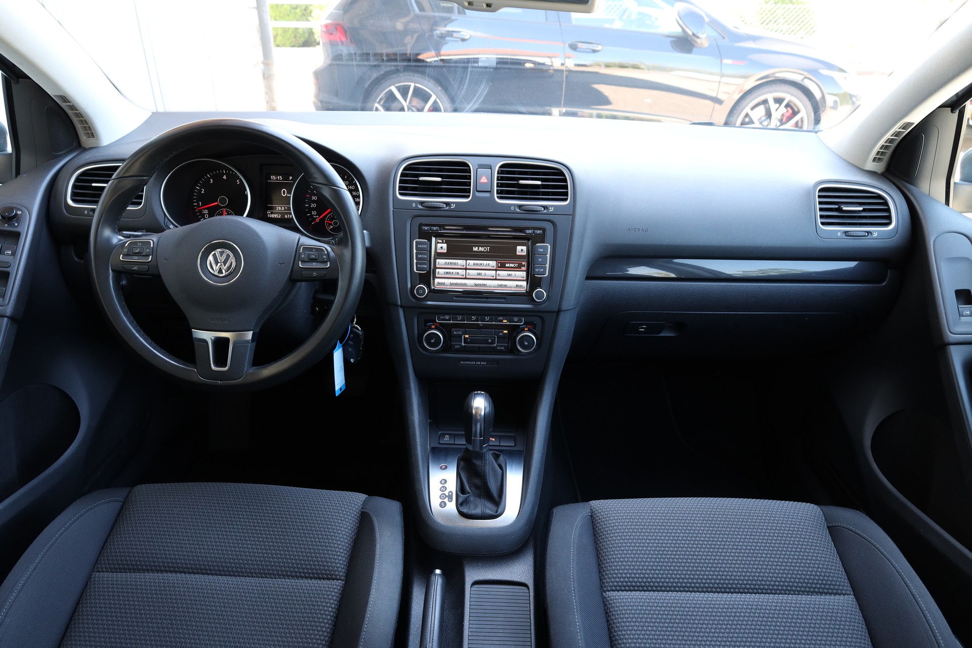 VW Golf 1.4 TSI Comfortline DSG-image-8