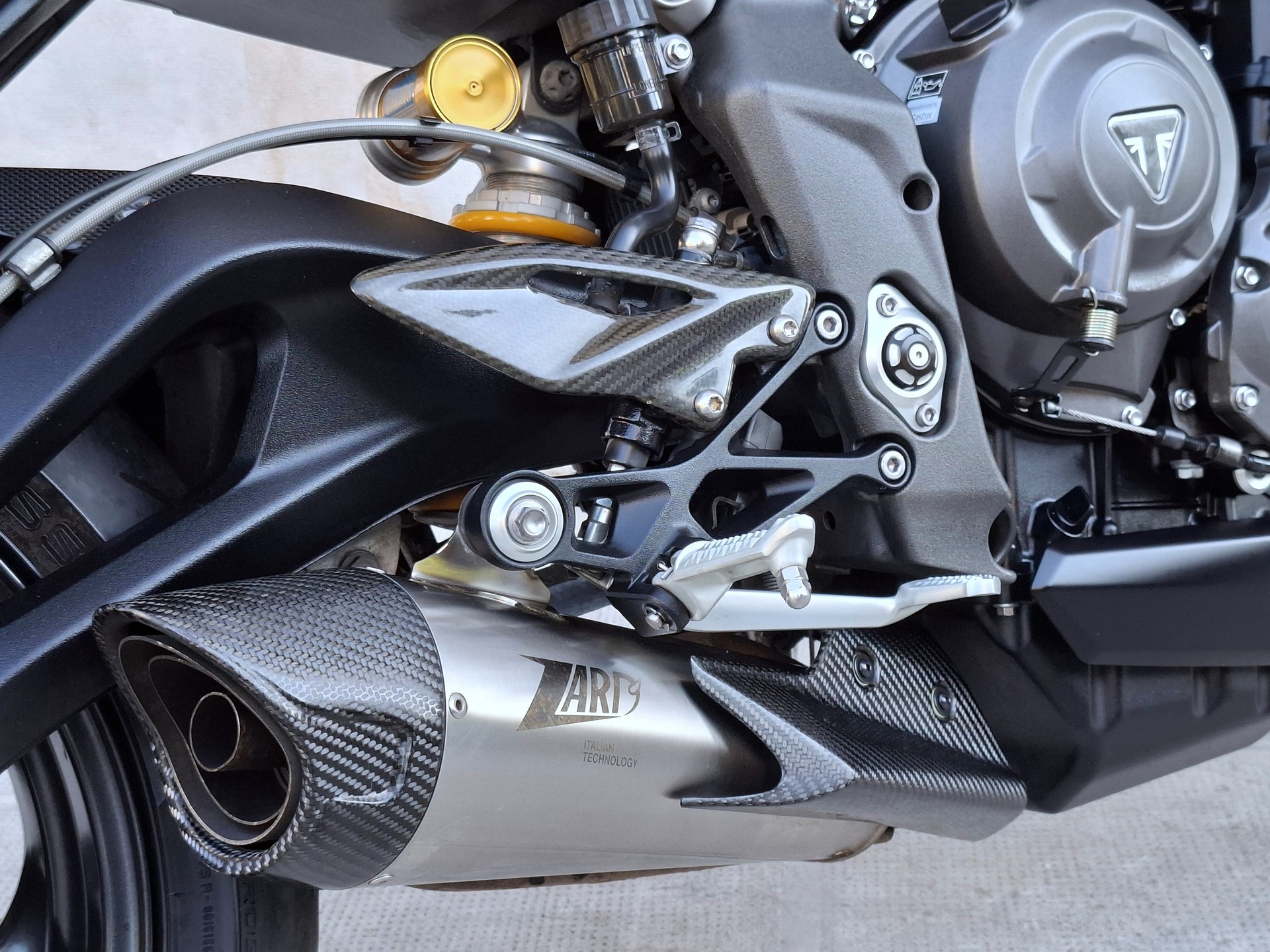 TRIUMPH Street Triple RS 765 ABS-image-6