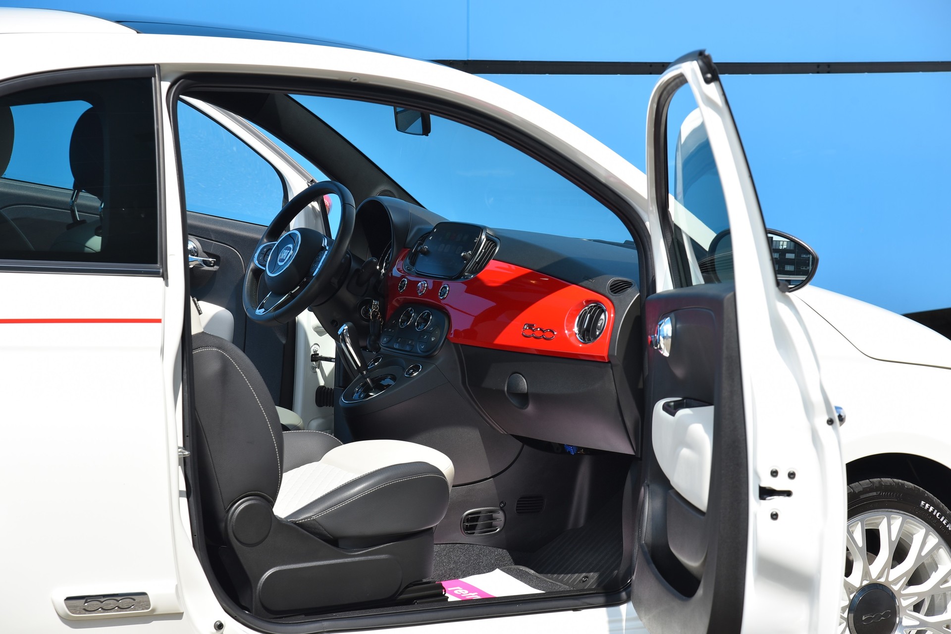 FIAT 500 1.2 Swiss Edition Dualogic-image-3