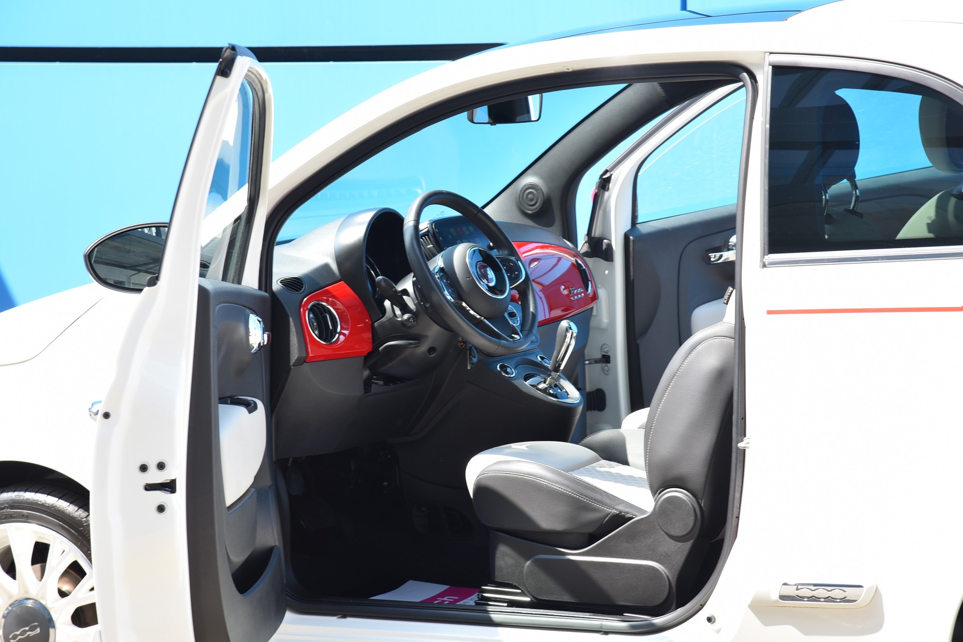 FIAT 500 1.2 Swiss Edition Dualogic-image-1