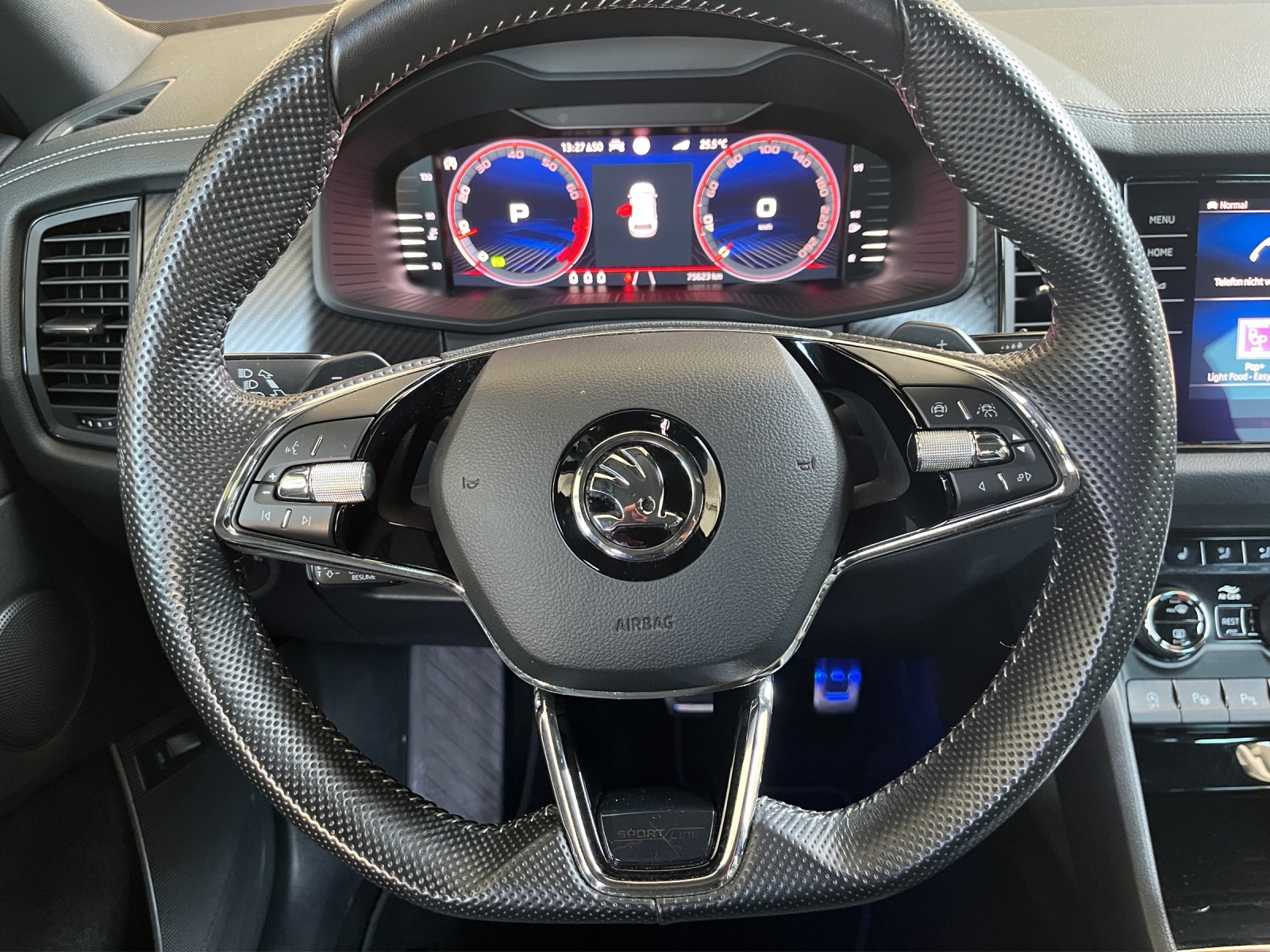 SKODA Kodiaq 2.0 TSI 4x4 SportLine-image-9