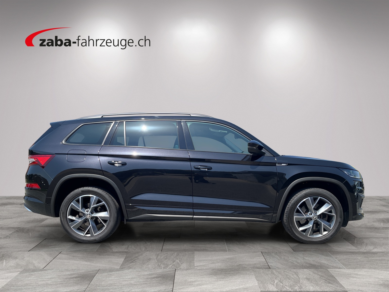 SKODA Kodiaq 2.0 TSI 4x4 SportLine-image-5