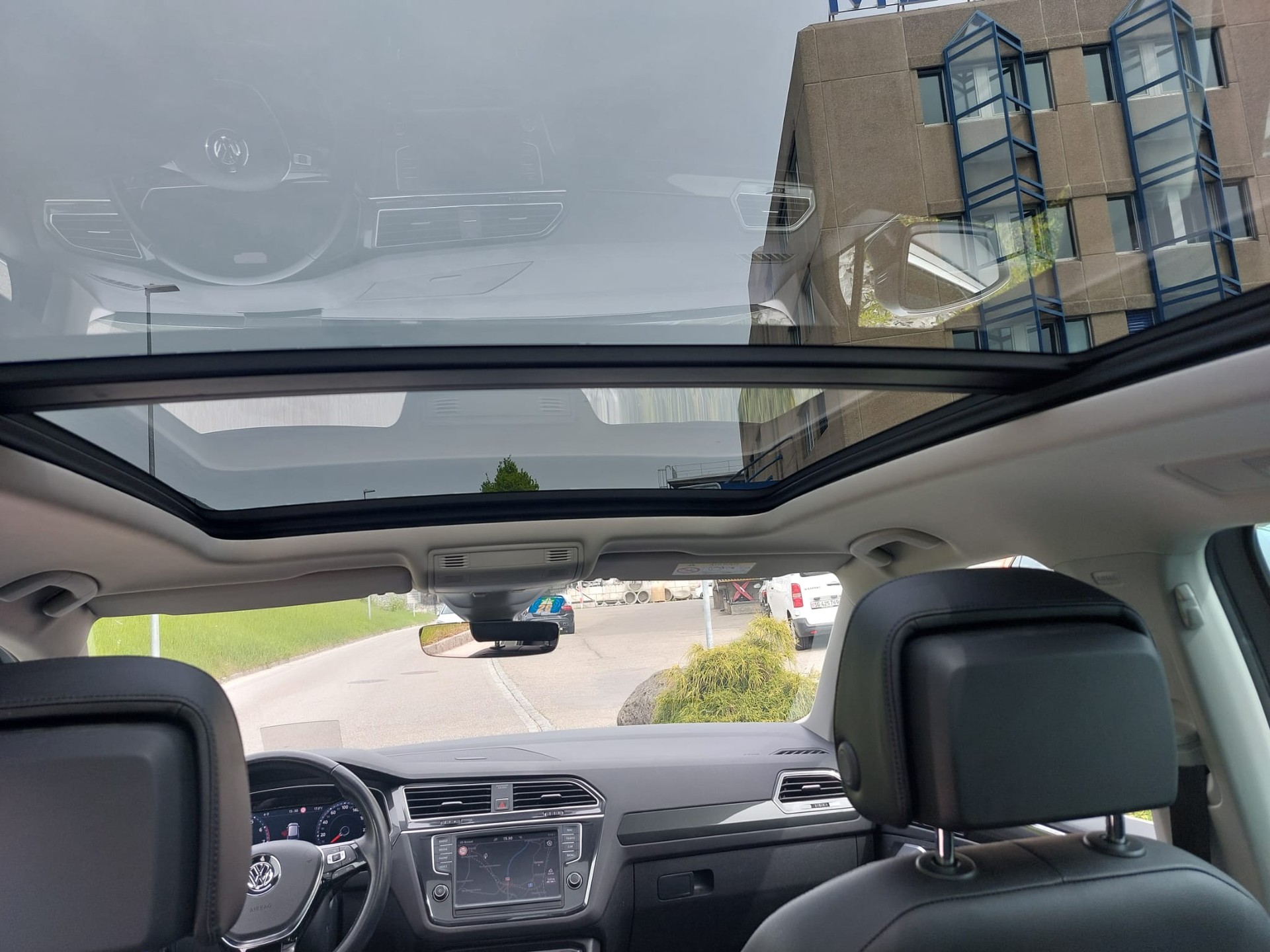 VW Tiguan 2.0TSI Highline 4Motion DSG-image-5