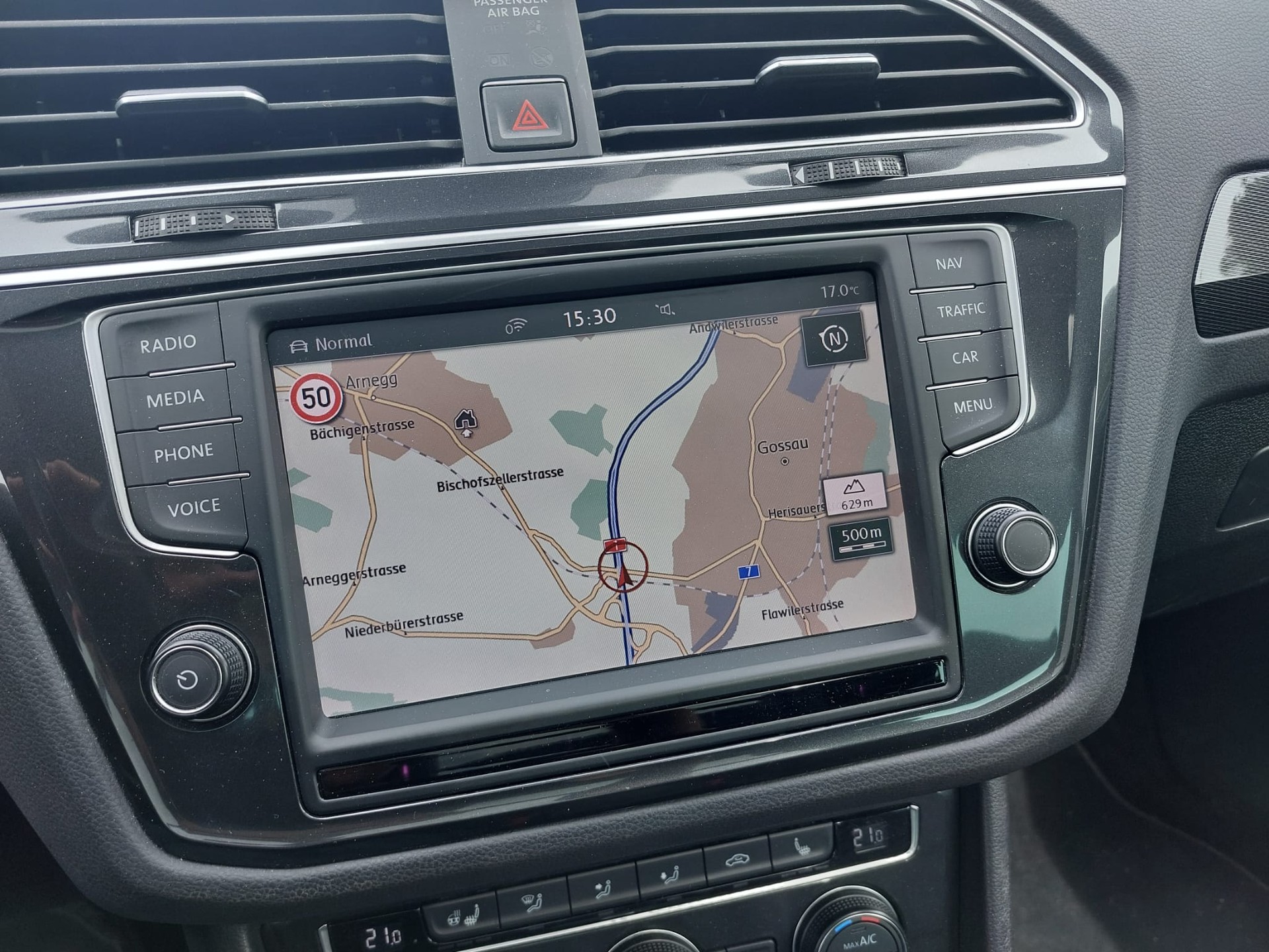 VW Tiguan 2.0TSI Highline 4Motion DSG-image-10
