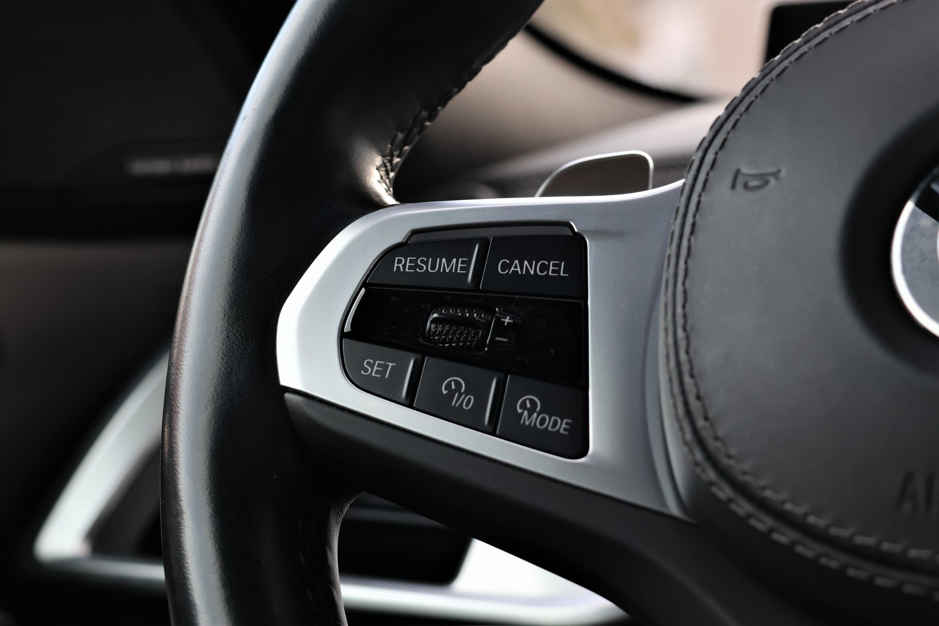 BMW X6 xDrive 48V 40i M Sport Pro Steptronic (CH)-image-16