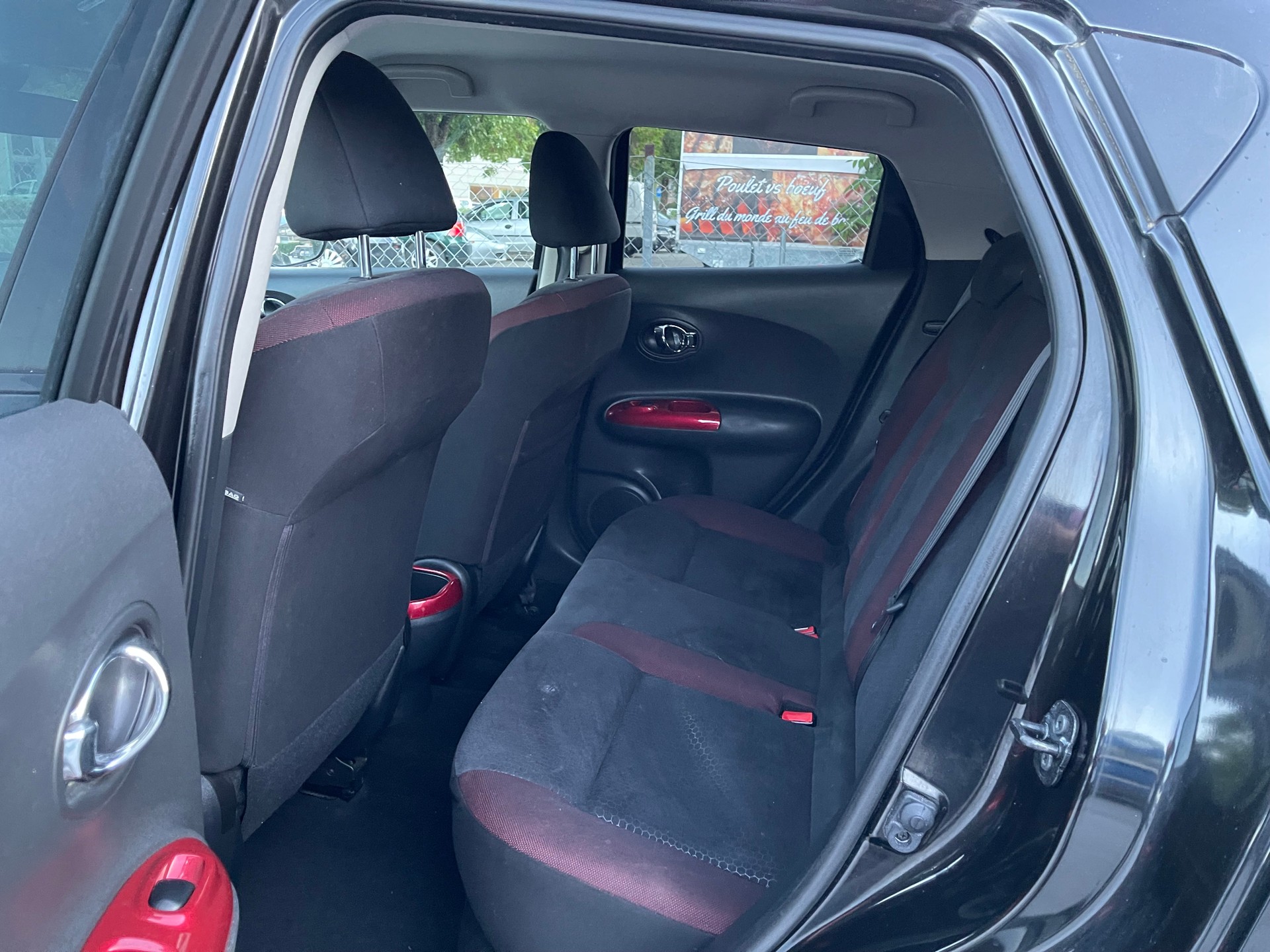 NISSAN Juke 1.6 DIG-T tekna-image-23