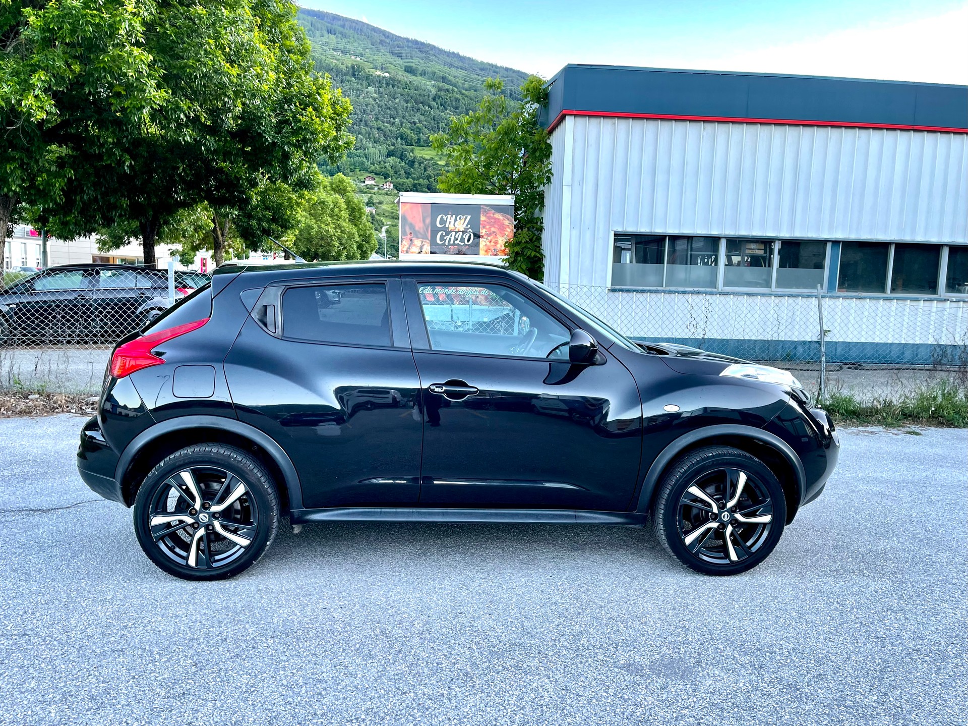 NISSAN Juke 1.6 DIG-T tekna-image-12
