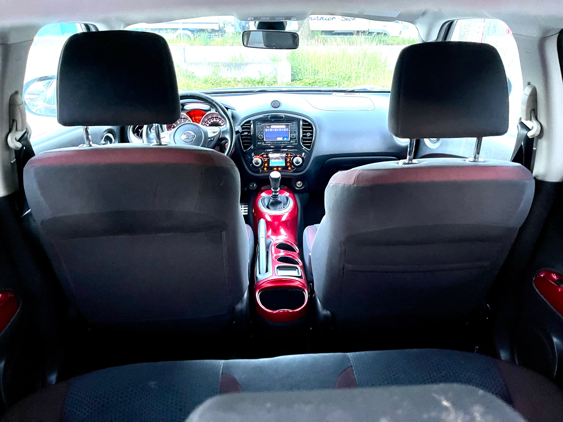 NISSAN Juke 1.6 DIG-T tekna-image-24