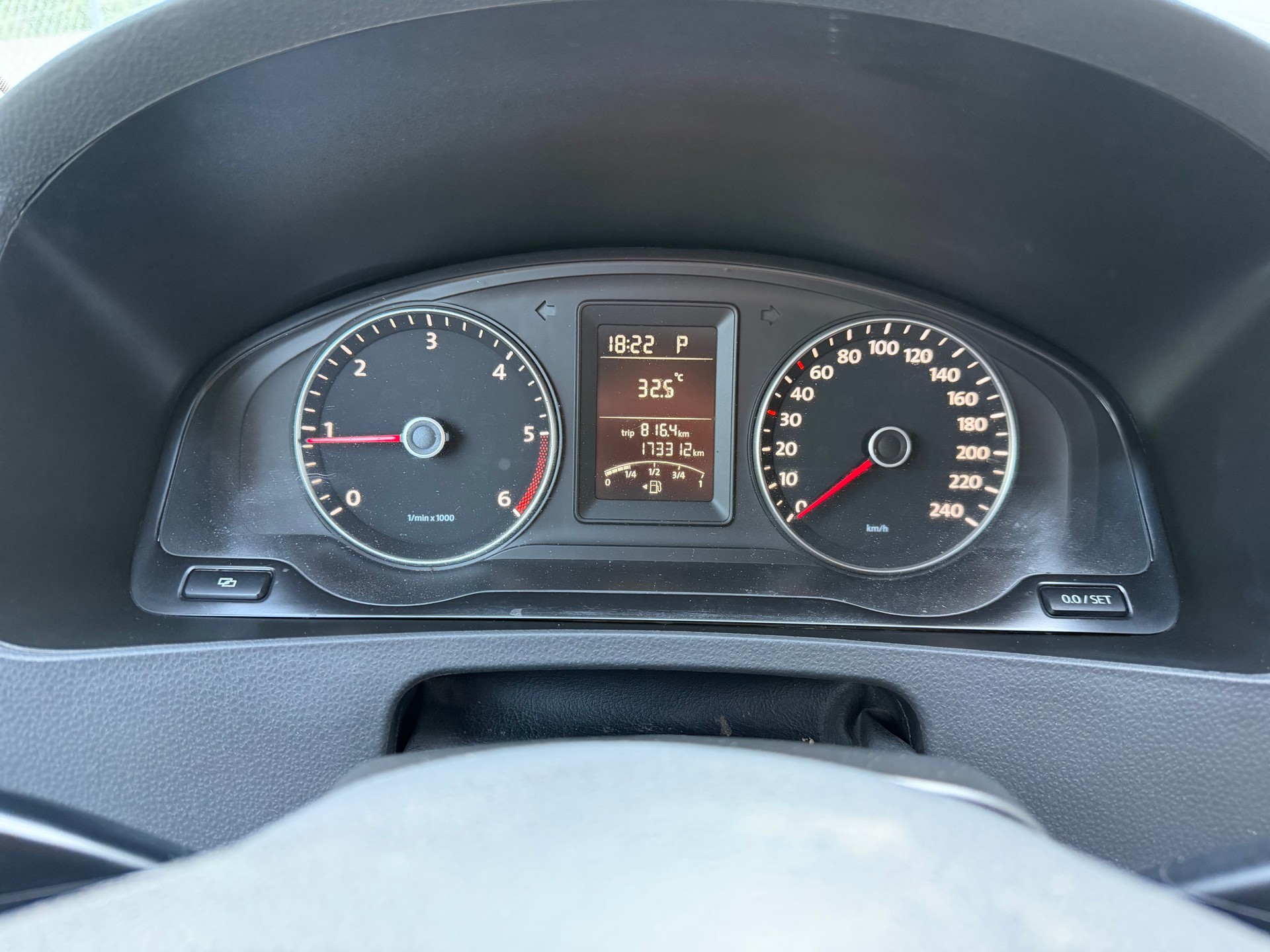 VW T5 2.0 Bi-TDI 4Motion DSG-image-6