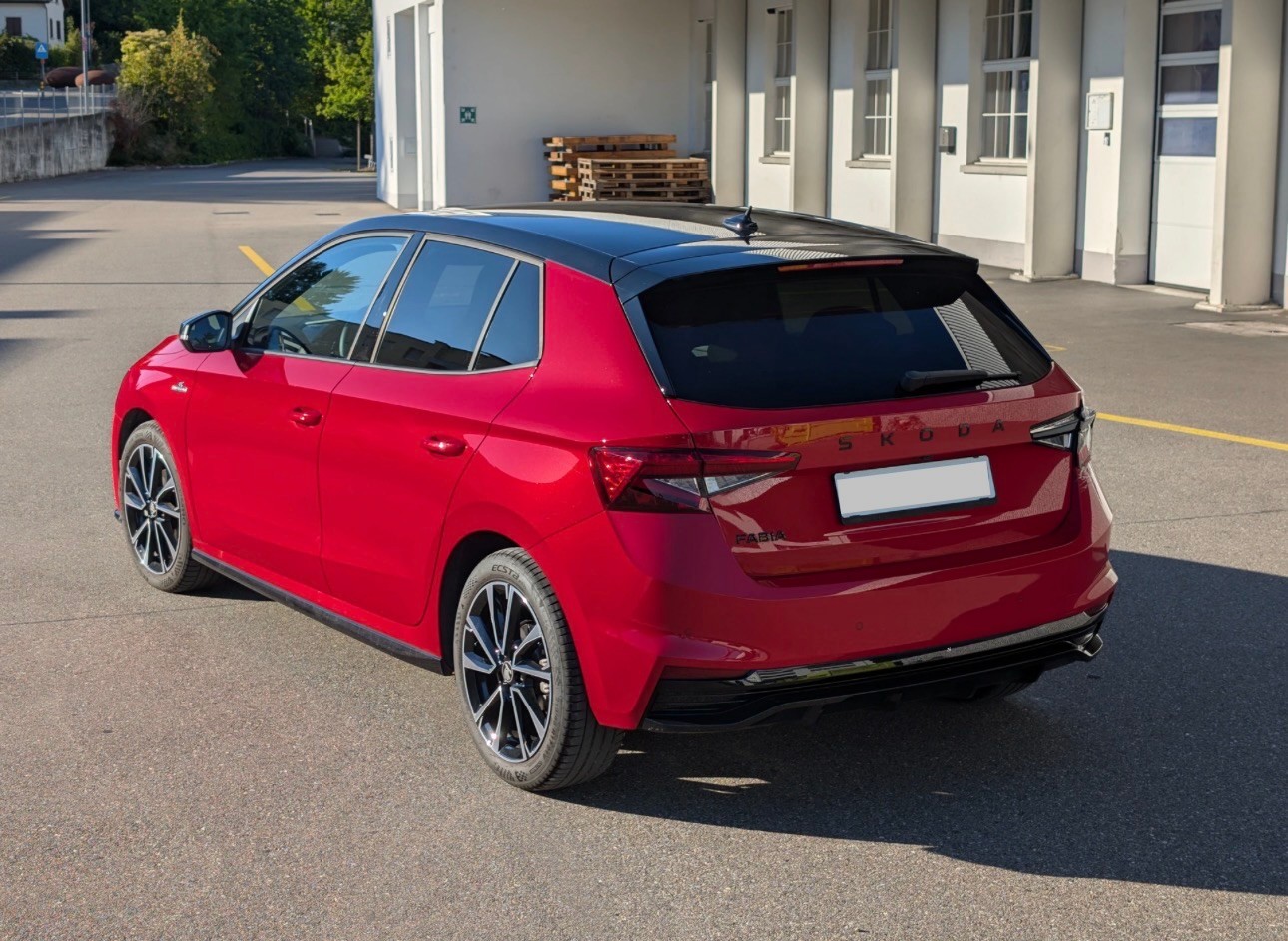 SKODA Fabia 1.5 TSI Monte Carlo DSG-image-3