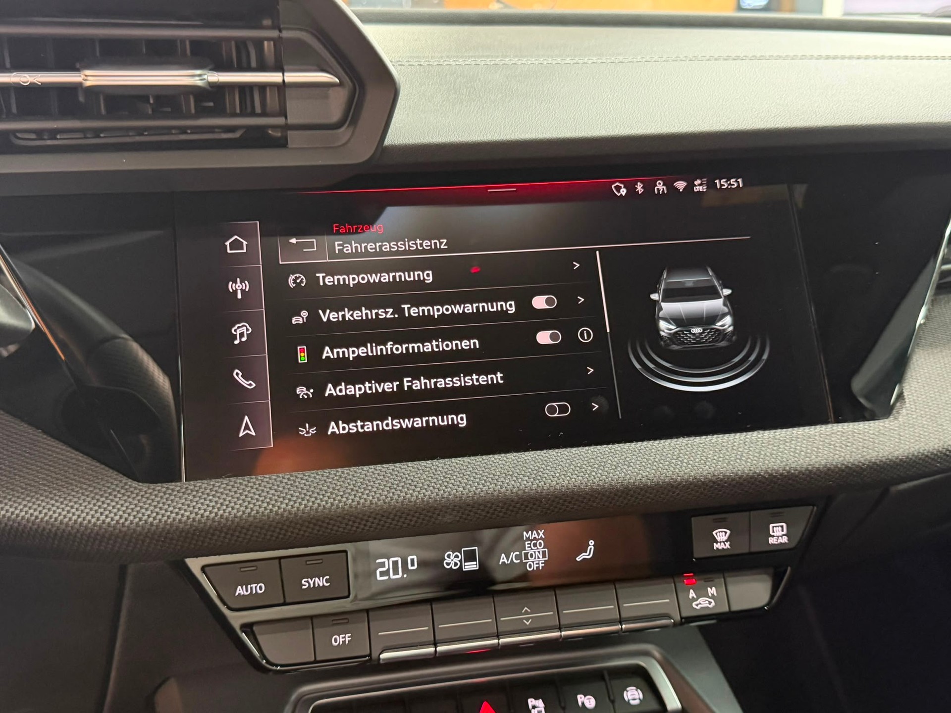 AUDI A3 Sportback 40 TFSI e S-Line S-tronic-image-24