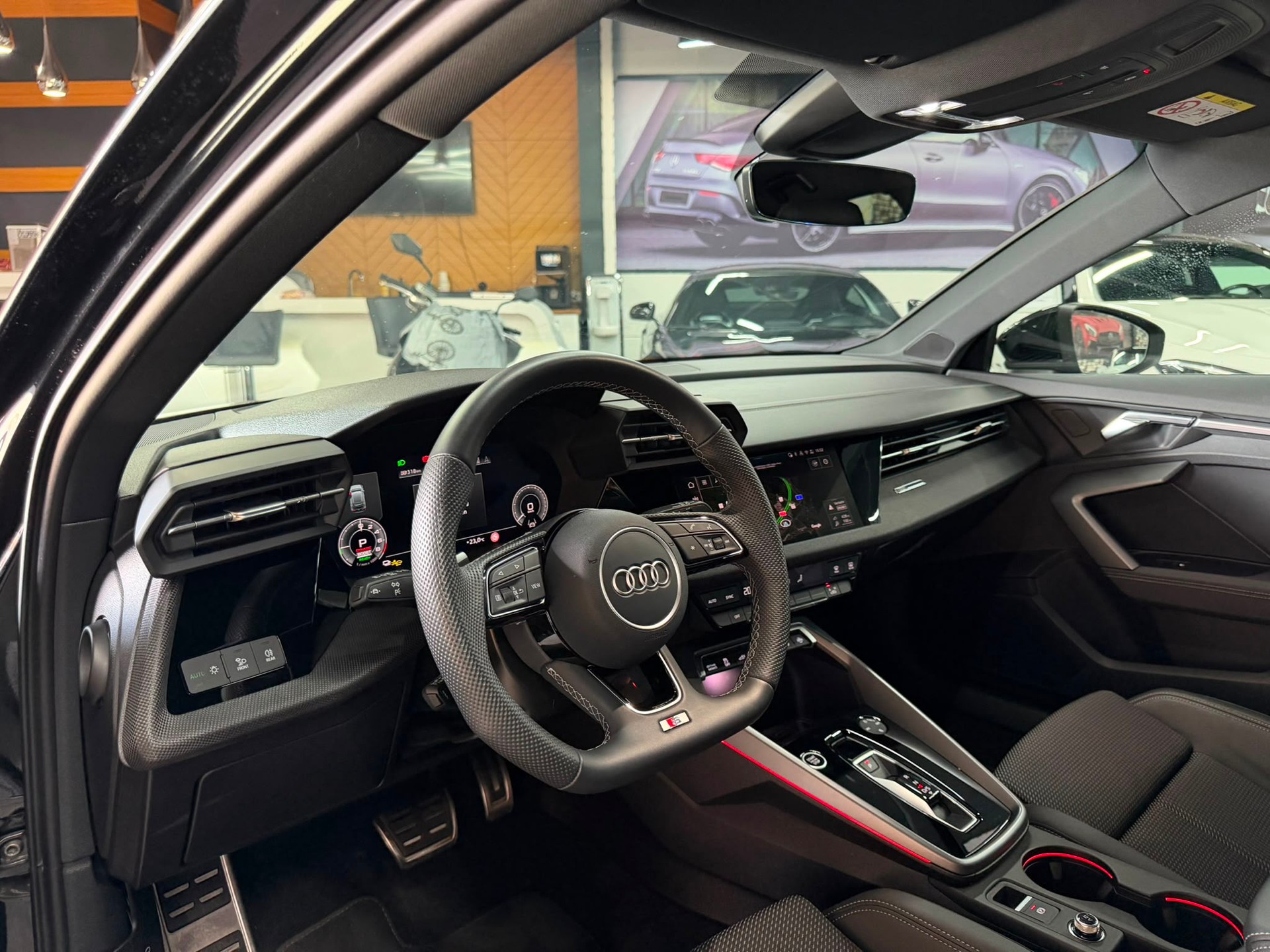 AUDI A3 Sportback 40 TFSI e S-Line S-tronic-image-23