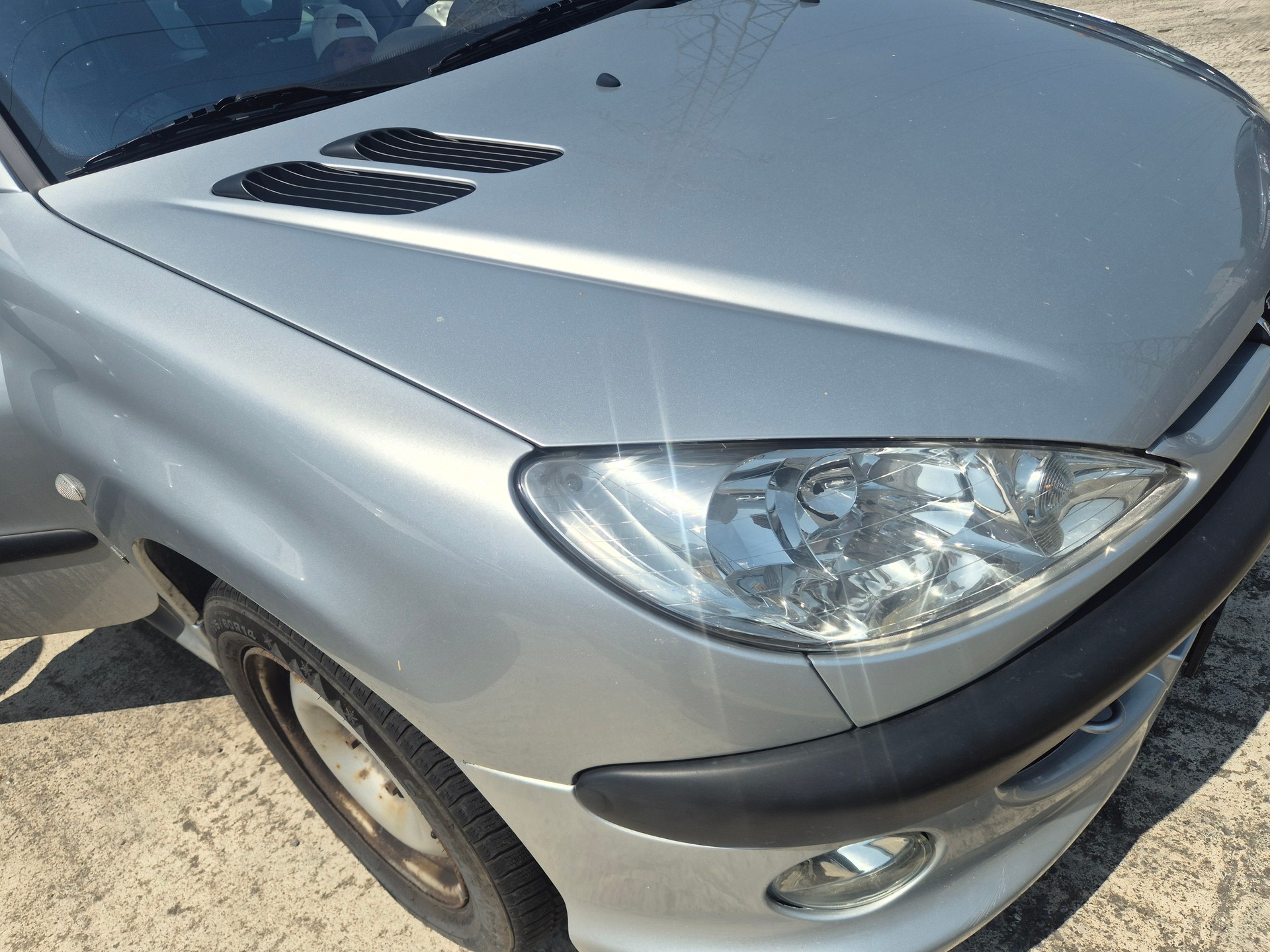 PEUGEOT 206 SW 2.0 16V GTI-image-0