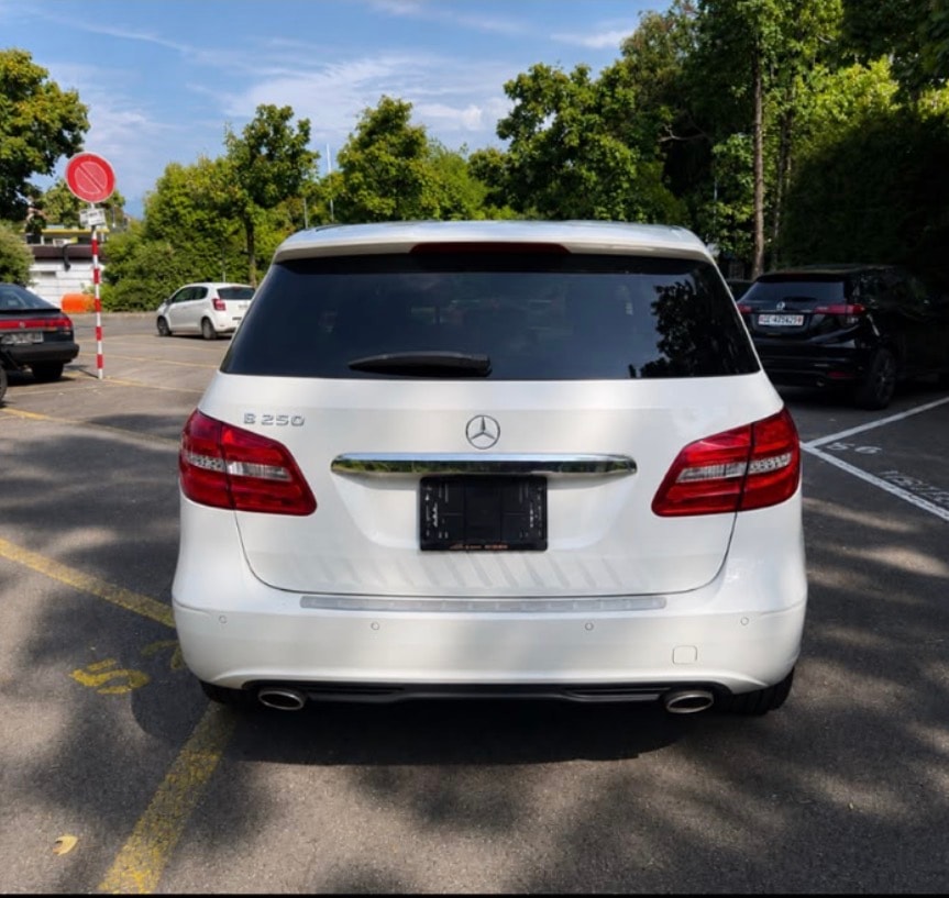 MERCEDES-BENZ B 250 7G-DCT-image-3
