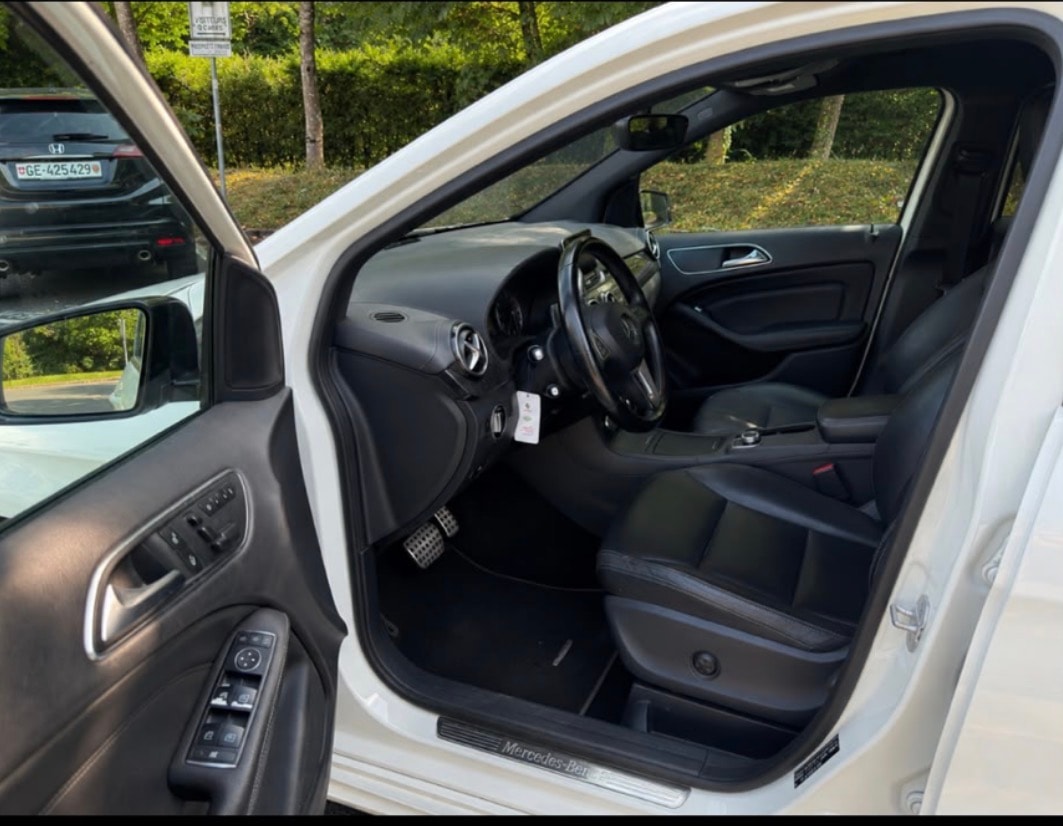 MERCEDES-BENZ B 250 7G-DCT-image-6