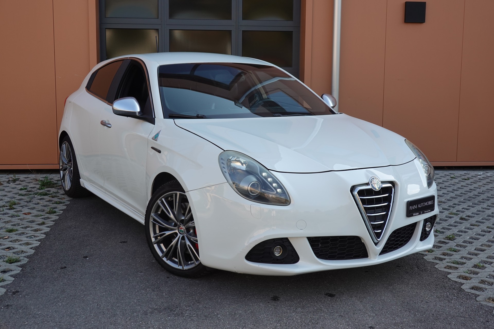 ALFA ROMEO Giulietta 1750 TBi Quadrifoglio Verde-image-0