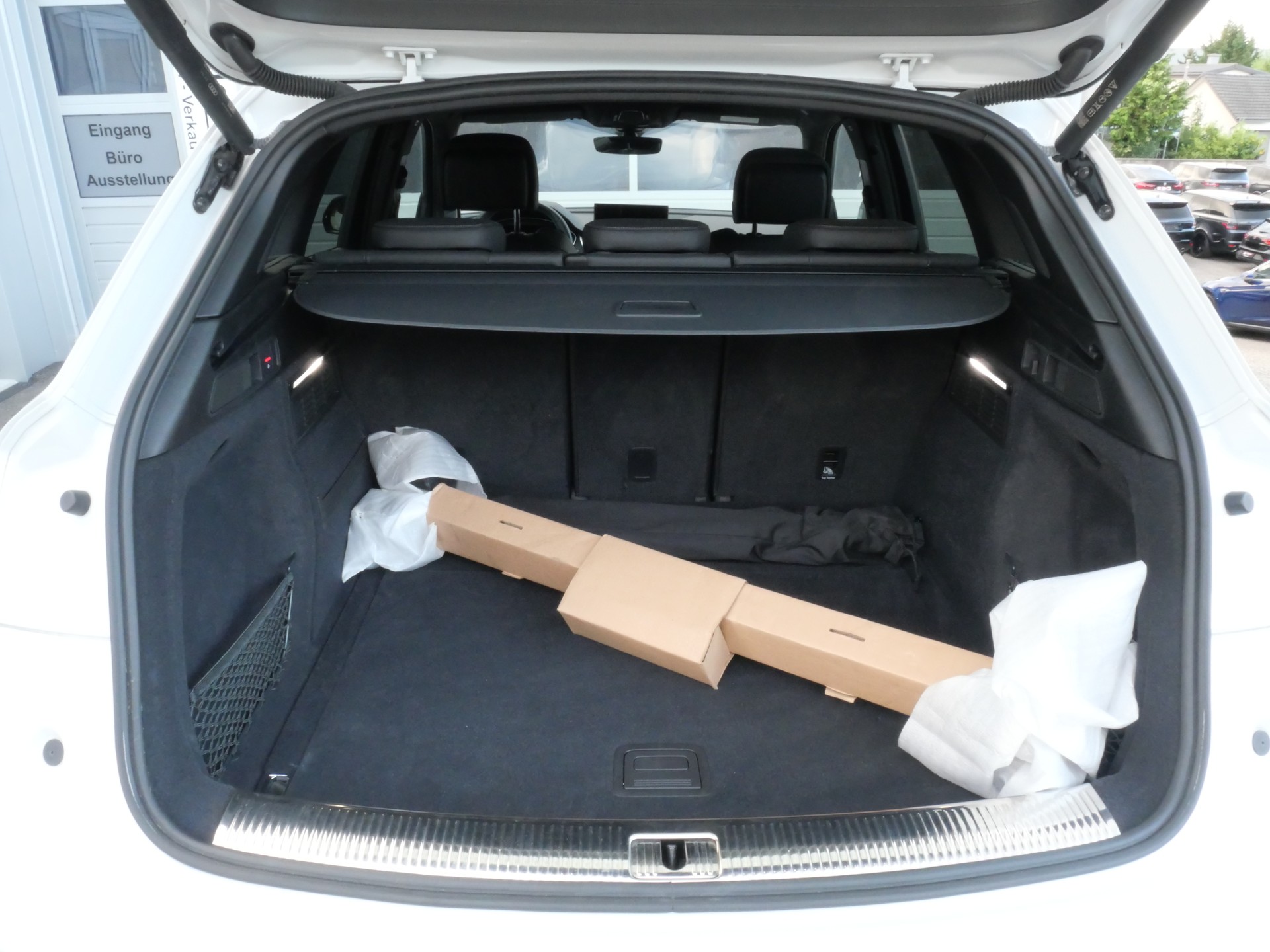 AUDI Q5 40 TDI Black Edition S-Line quattro S-tronic *CH-Auto, ABT-Chiptuning, AHK 2'400kg*-image-10