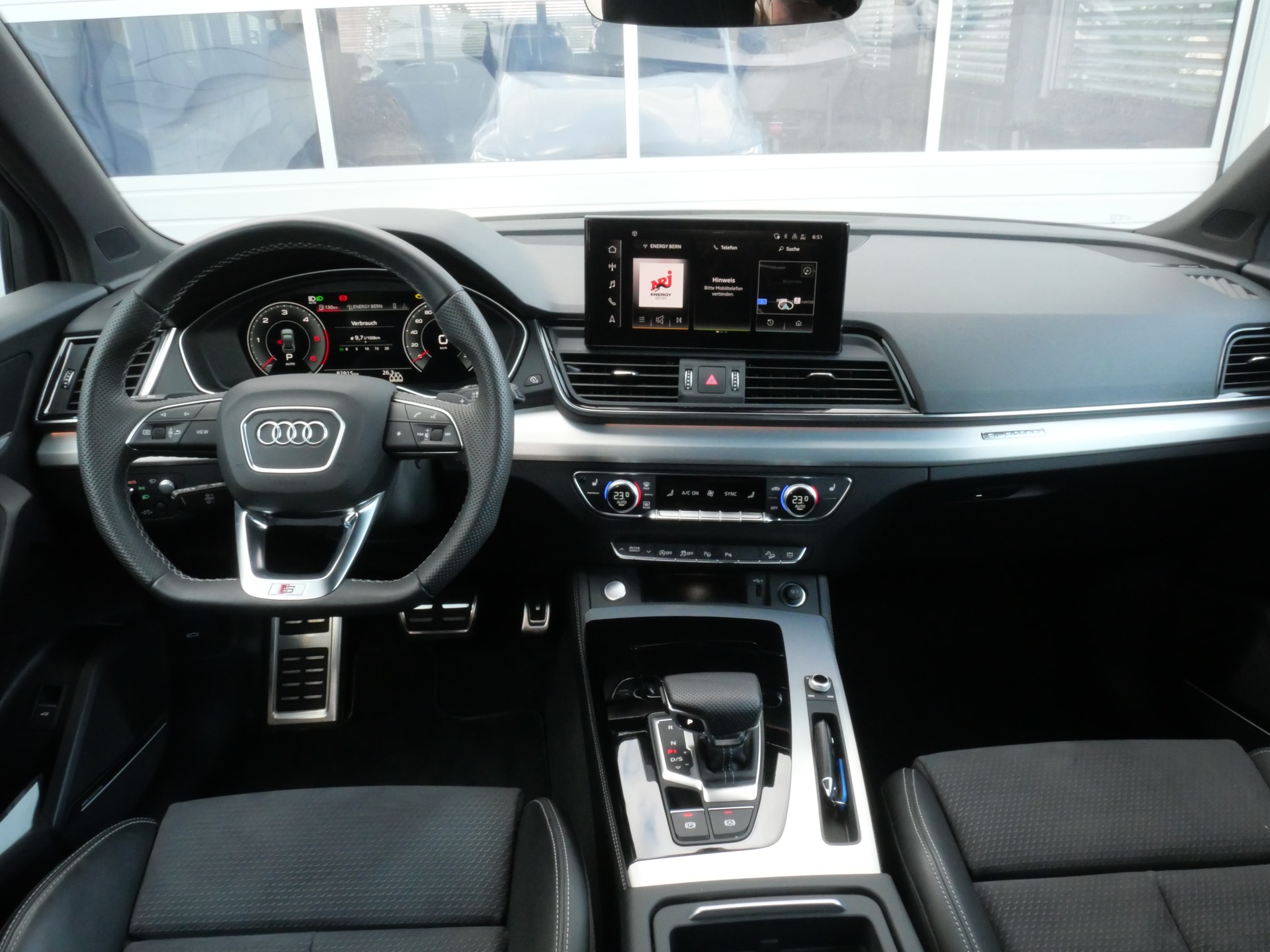 AUDI Q5 40 TDI Black Edition S-Line quattro S-tronic *CH-Auto, ABT-Chiptuning, AHK 2'400kg*-image-16