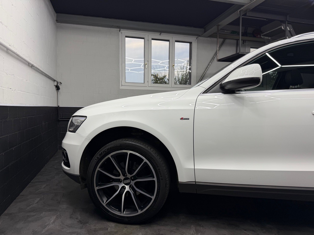 AUDI Q5 S-Line 2.0 TFSI quattro tiptronic | AHK 2'000KG | ACC Tempomat | Schiebedach | Standheizung-image-9