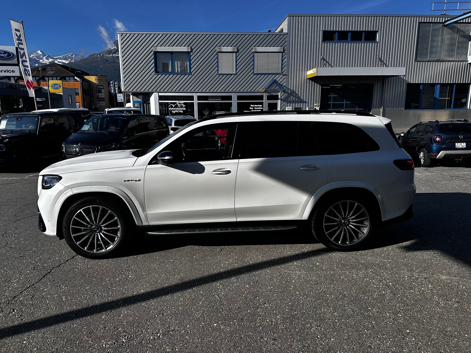 MERCEDES-BENZ GLS 63 AMG 4matic+-image-4