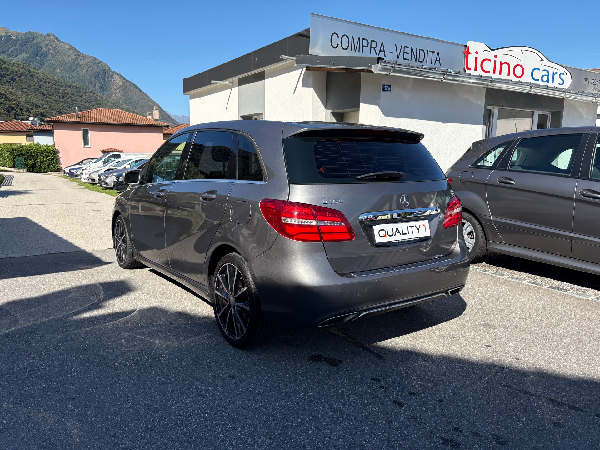 MERCEDES-BENZ B 180 Urban 7G-DCT-image-2