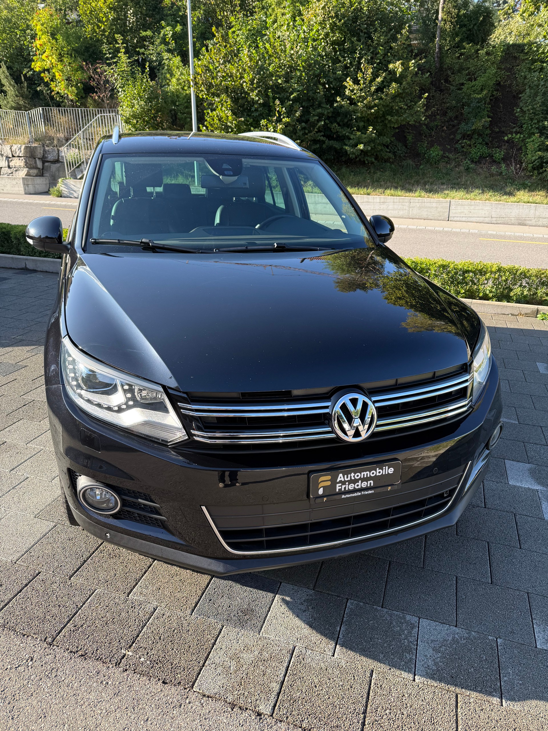 VW Tiguan 2.0 TDI BlueMotion Sport&Style 4Motion DSG-image-1