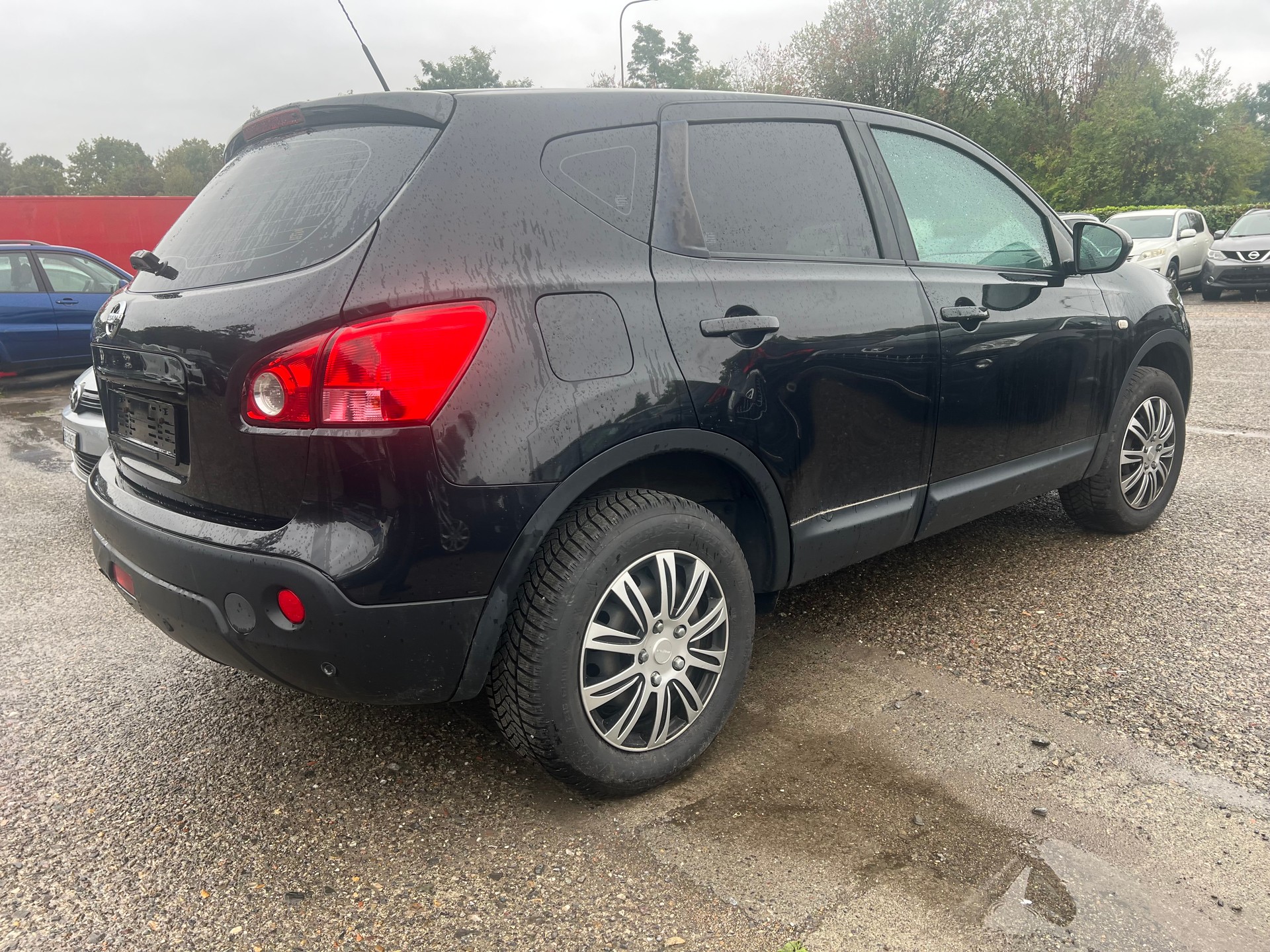 NISSAN Qashqai 2.0 4WD visia-image-2