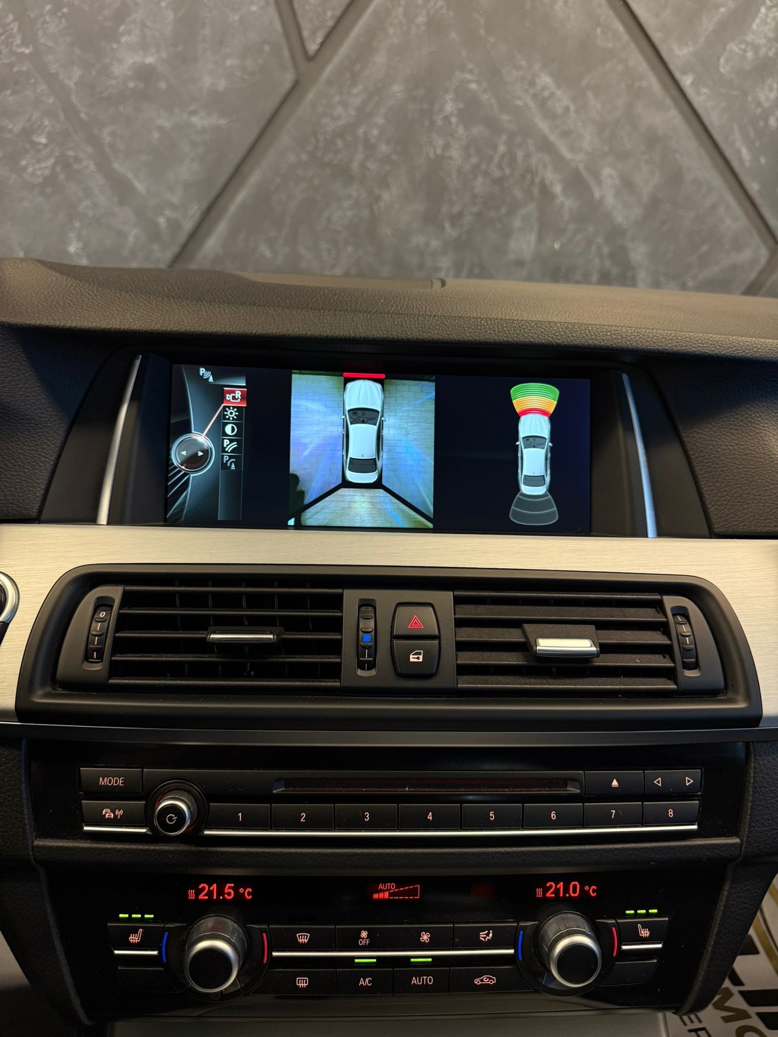 BMW 520d xDrive Steptronic M Packet-image-13