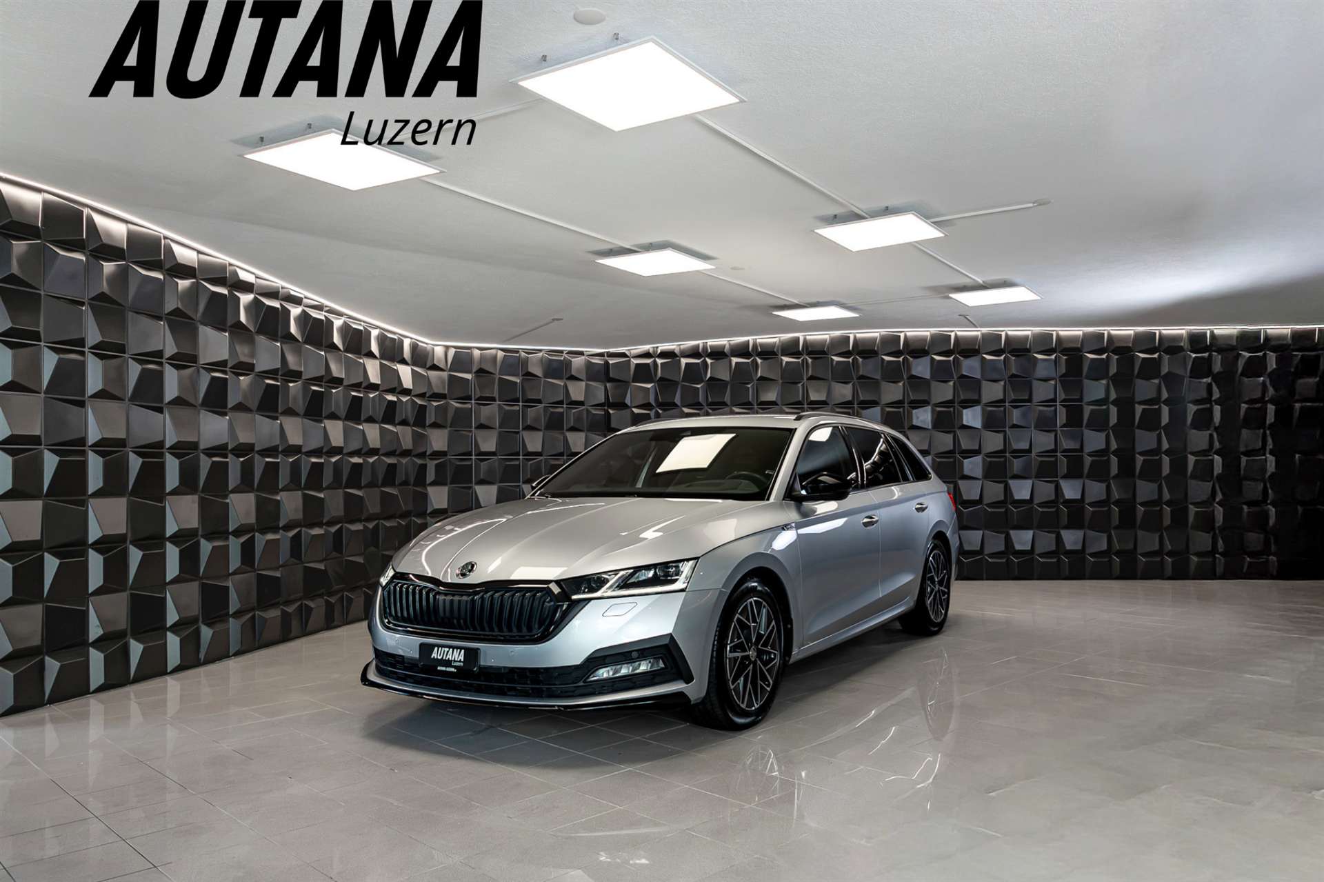SKODA Octavia Combi 2.0 TDI DSG SportLine 4x4
