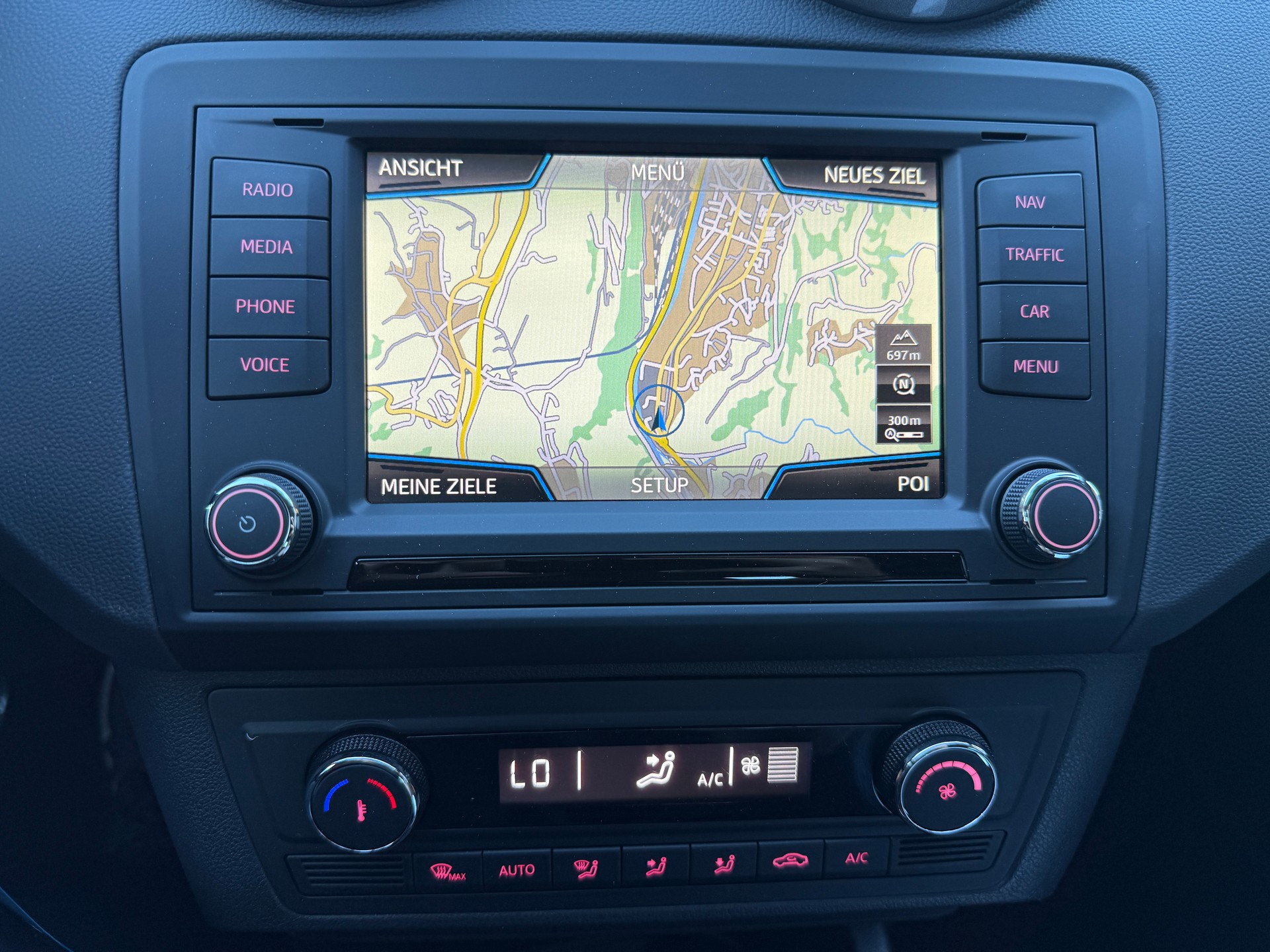SEAT Ibiza 1.4 EcoTSI Swiss FR-image-16