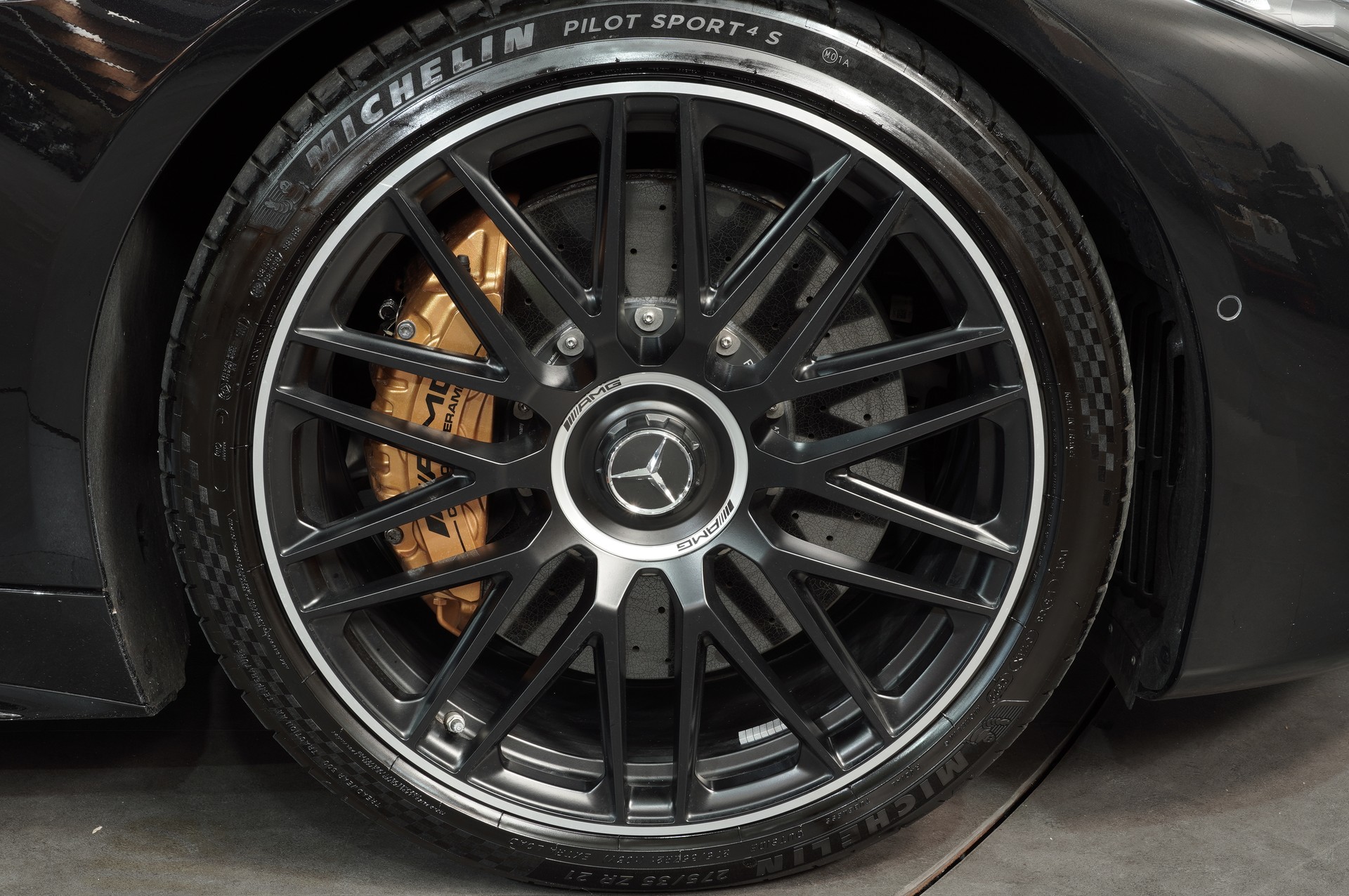 MERCEDES-BENZ AMG SL 63 4M Speedshift MCT-image-15