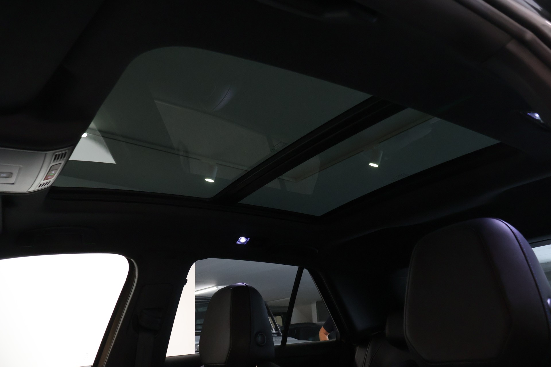 VW T-Roc 2.0 TSI R DSG 4Motion-image-27
