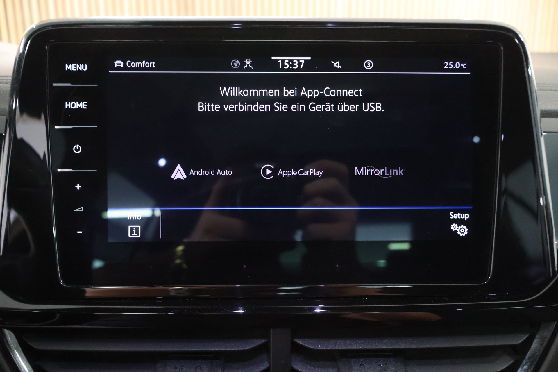 VW T-Roc 2.0 TSI R DSG 4Motion-image-21
